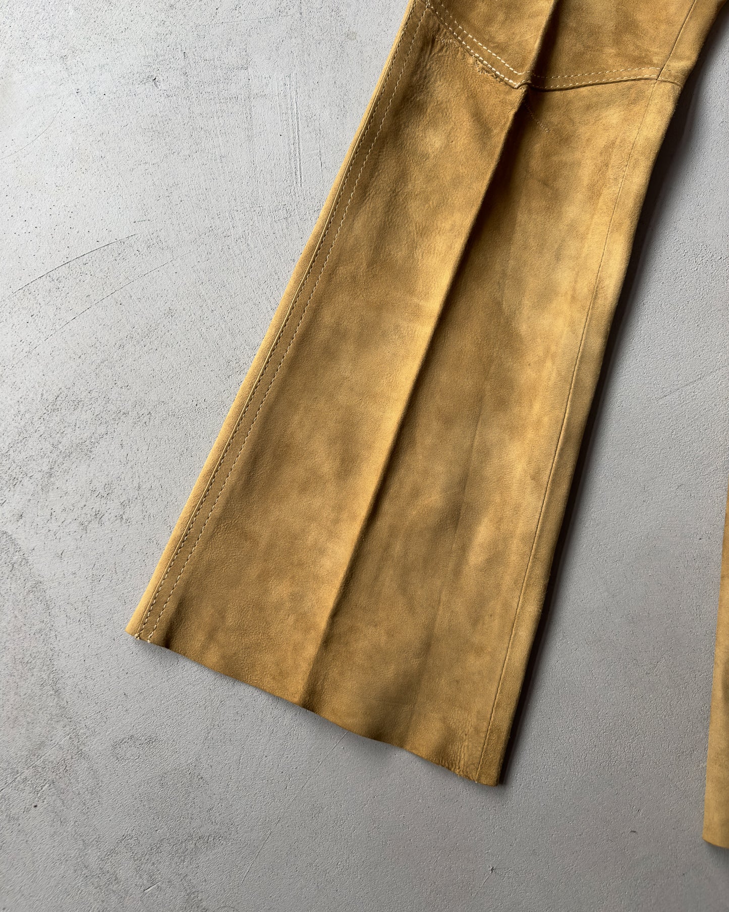 1970s - Caramel Suede Flare Pants - 29x31