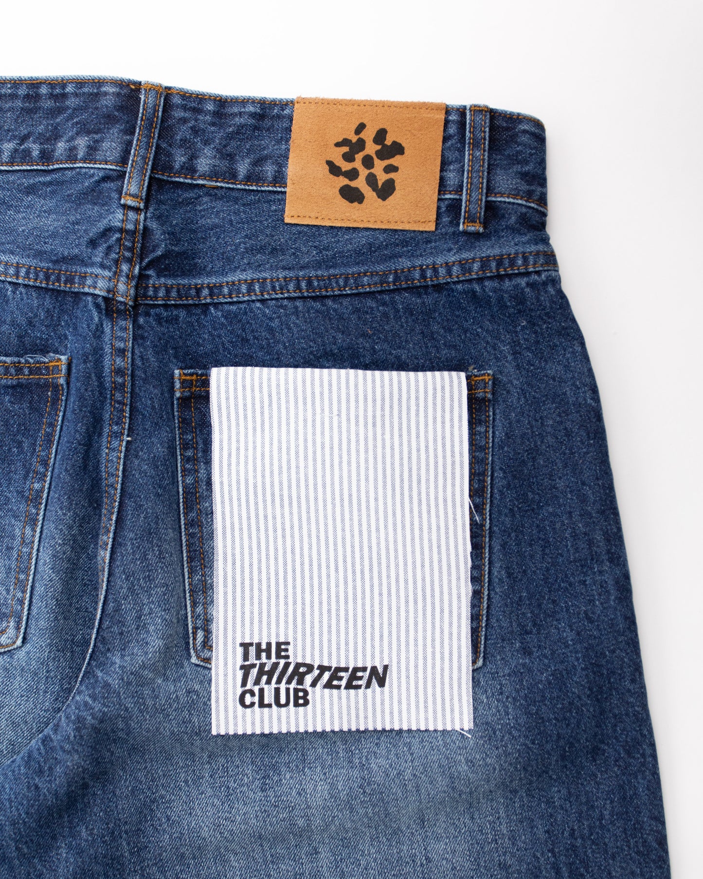 Souvenir Loose Cut Jeans - Washed