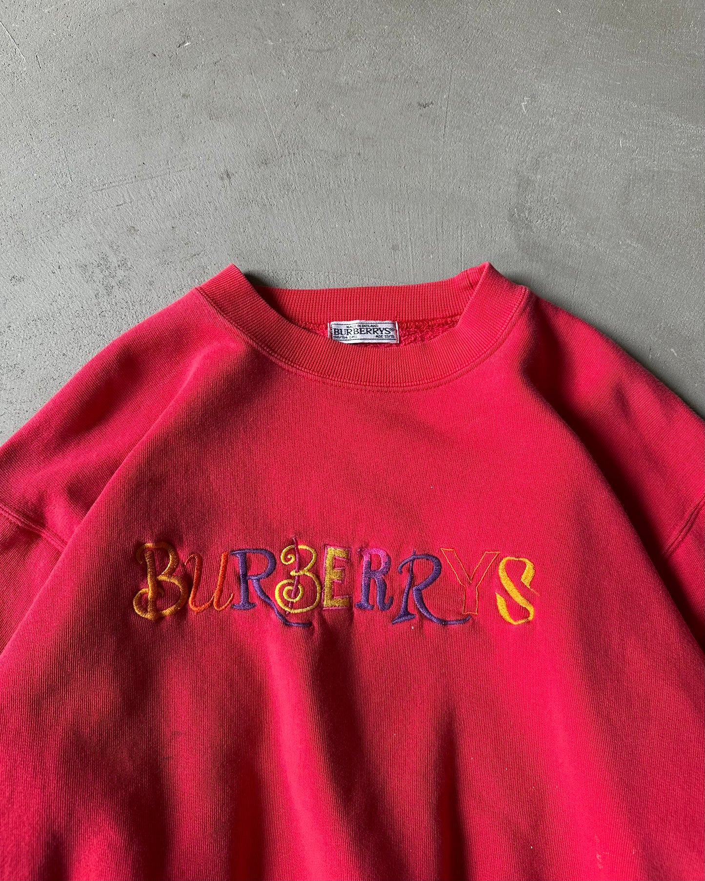 1990s - Red Burberrys' Crewneck - (W)S