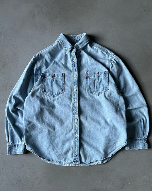 1990s - Lightwash Levi's Women's Denim Button Up - (W)M/L