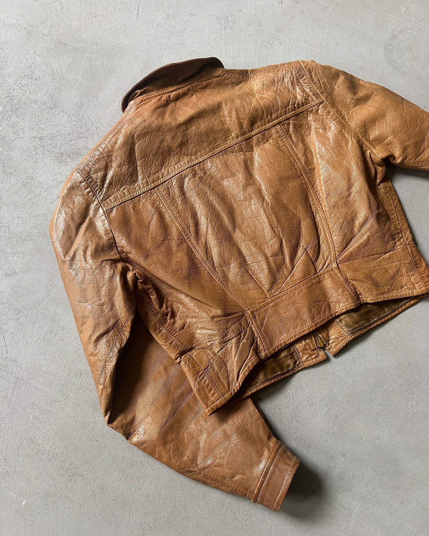 Années 70 - Veste en cuir marron clair vieilli pour femme - (F)XS