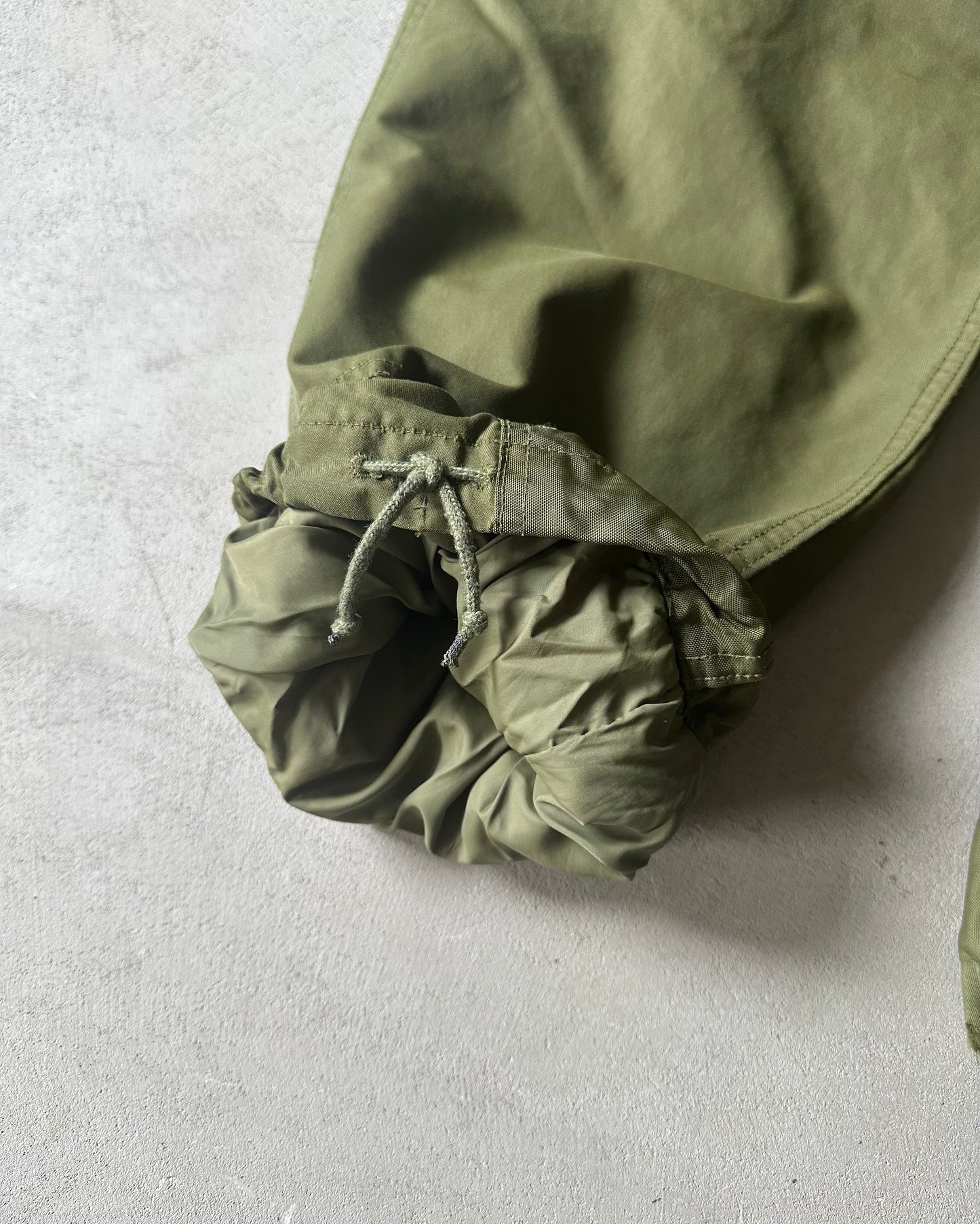 Années 1990 - Surpantalon militaire vert - 29x27