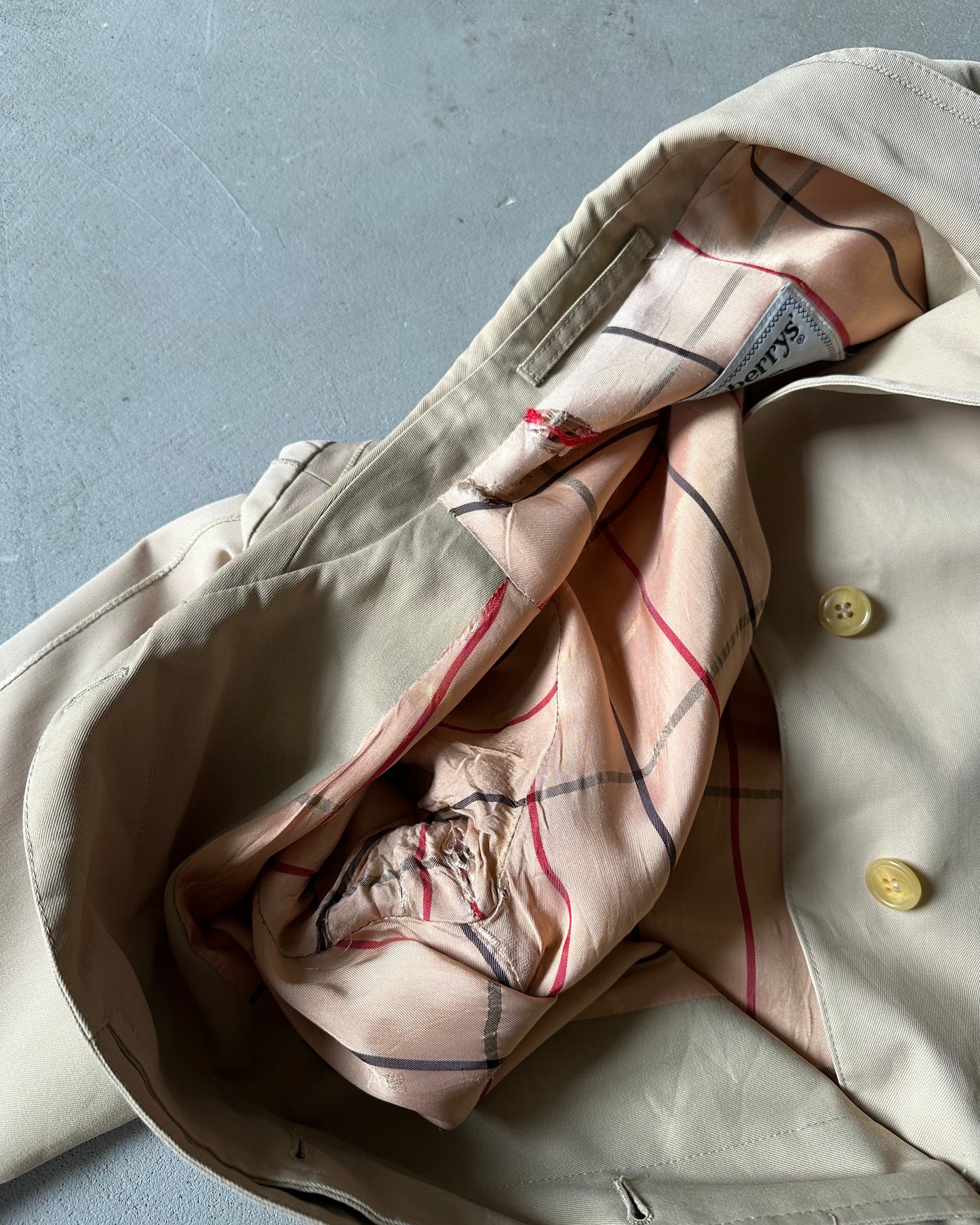 Années 80 - Manteau Femme Burberrys' Beige Vieilli - (F)TP/P