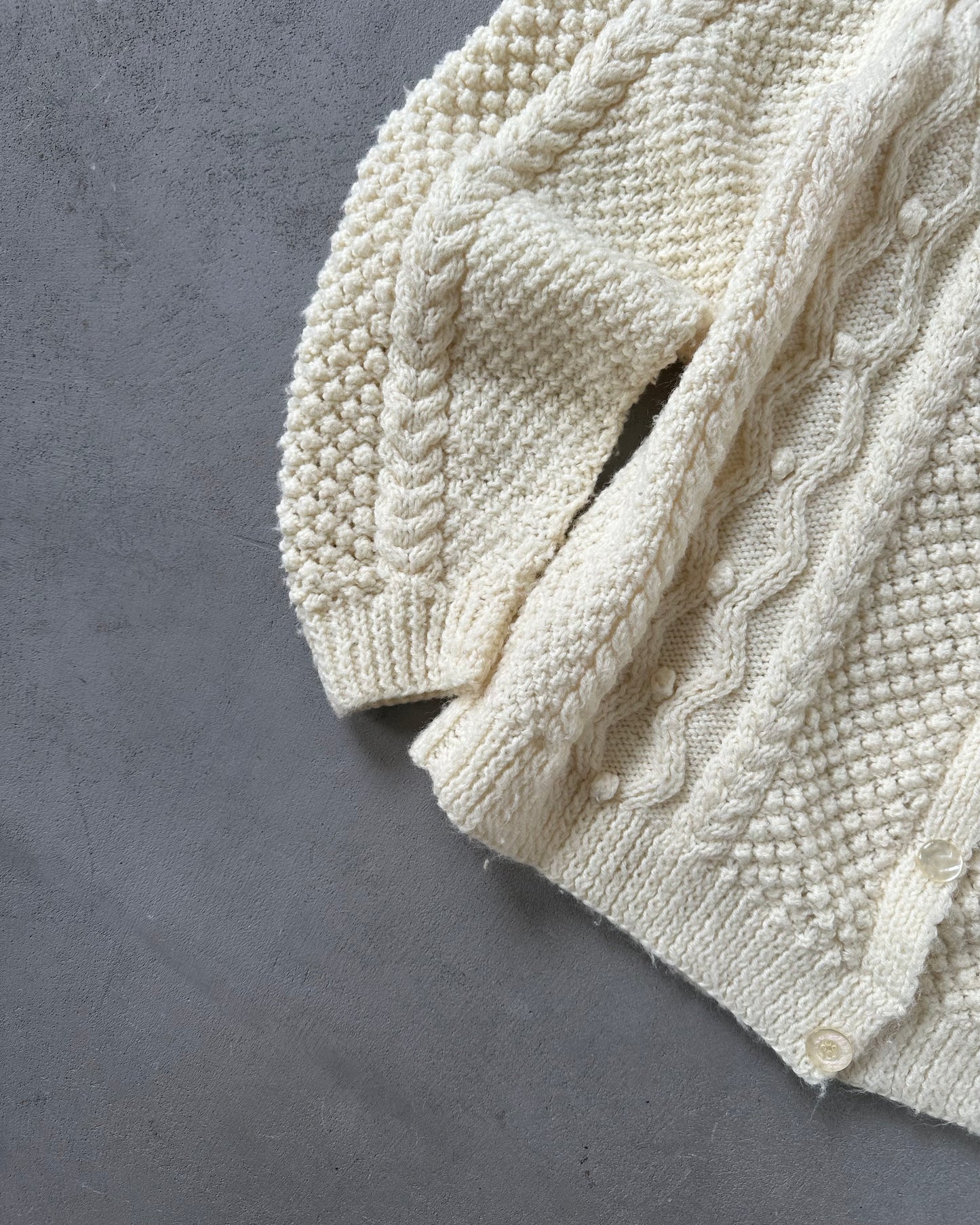 Années 80 - Cardigan tricoté à la main crème - (F)M