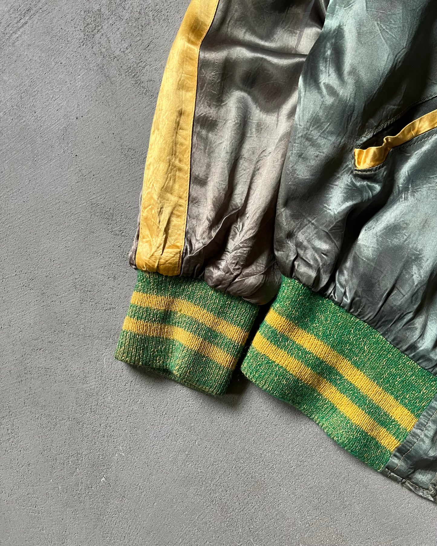 1950s - Faded Green Yellowjacket Bomber Jacket - M