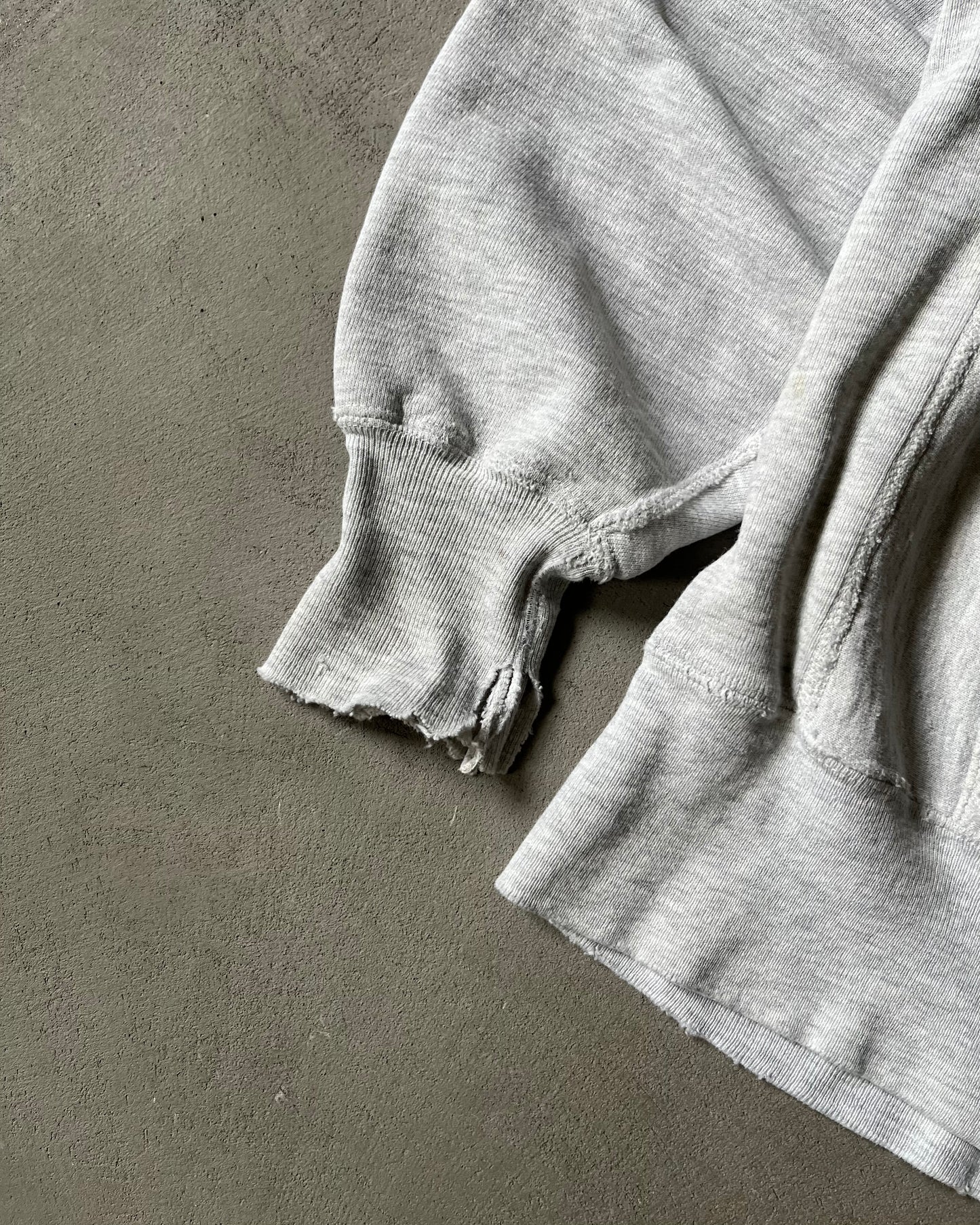 1990s - Distressed Ash Grey KUA Champion RW Hoodie - M