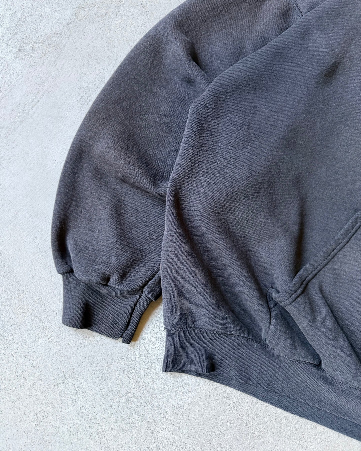 1990s - Distressed Black GRIFFS Hoodie - XXL