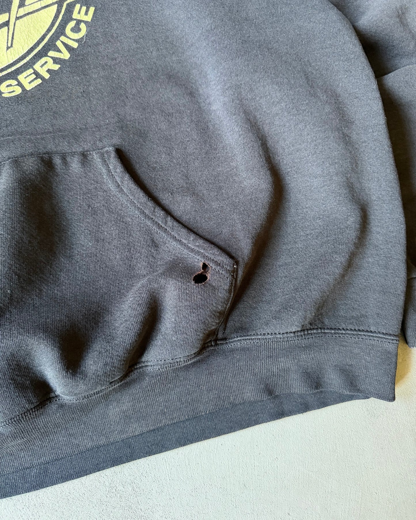 1990s - Distressed Black GRIFFS Hoodie - XXL
