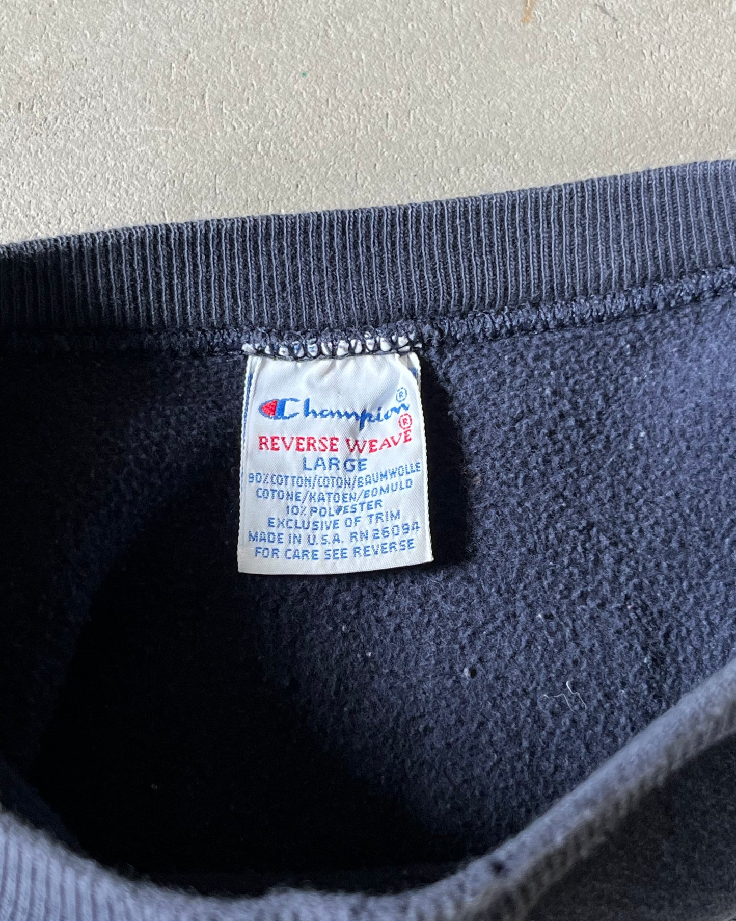 1990s - Distressed Navy Notre Dame Champion RW Crewneck - M