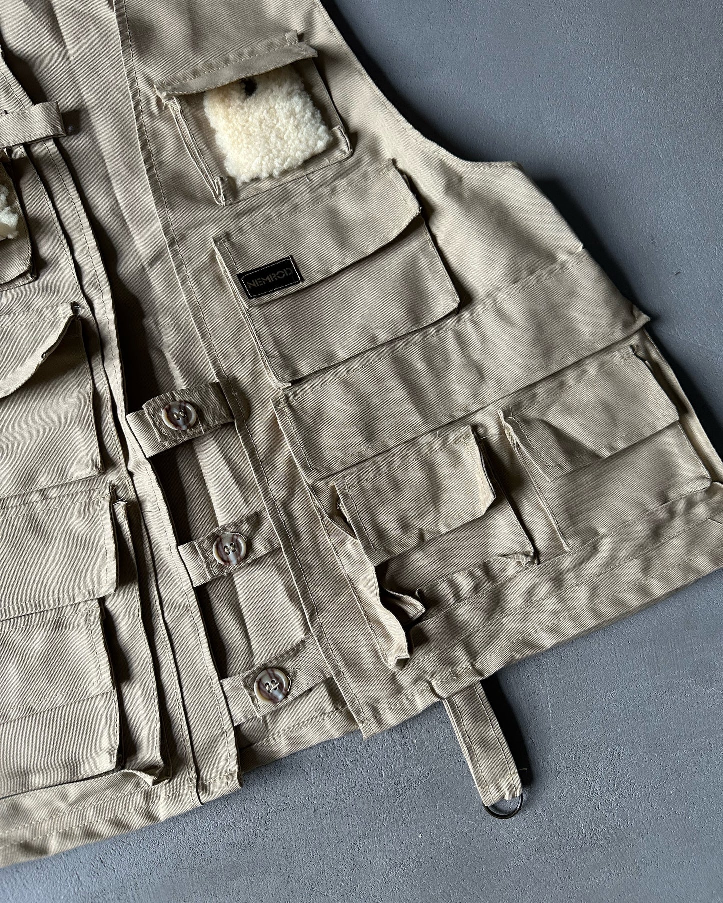 1970s - Tan Multi Pockets Fishing Vest - M