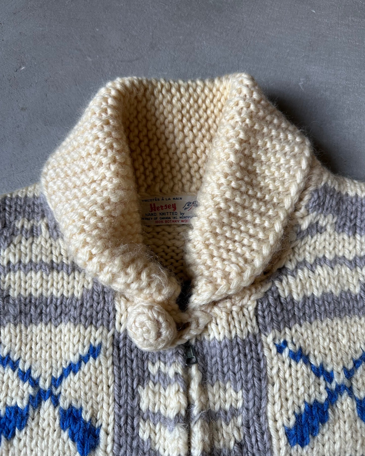 Années 1970 - Pull Cowichan beige frisé - L