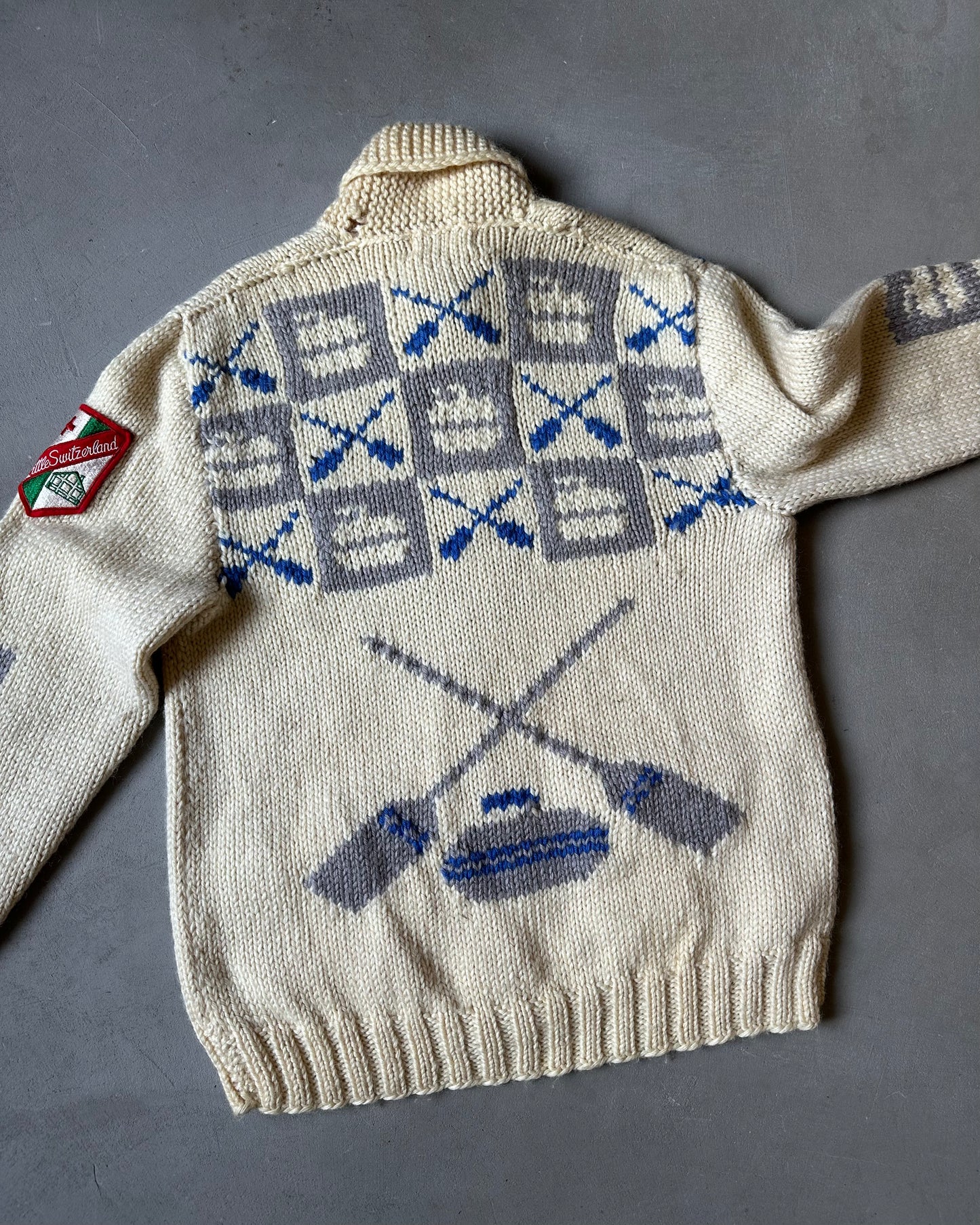 Années 1970 - Pull Cowichan beige frisé - L