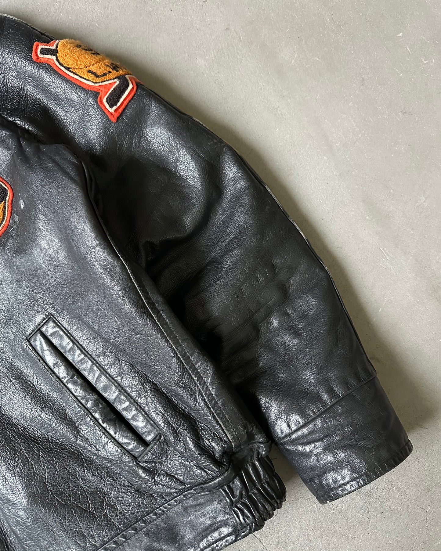 Années 1970 - Blouson en cuir Temagami noir - T.L