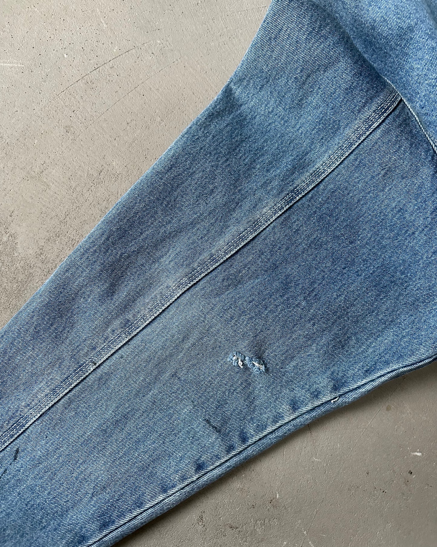 2000s - Distressed Denim Chore Jacket - M/L