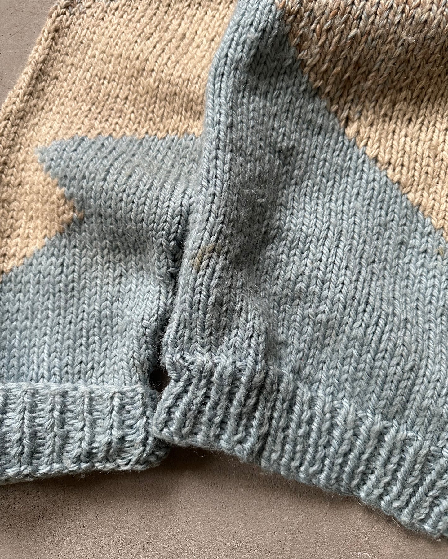 Années 1980 - Cardigan en laine tricoté main beige/bleu - XXL