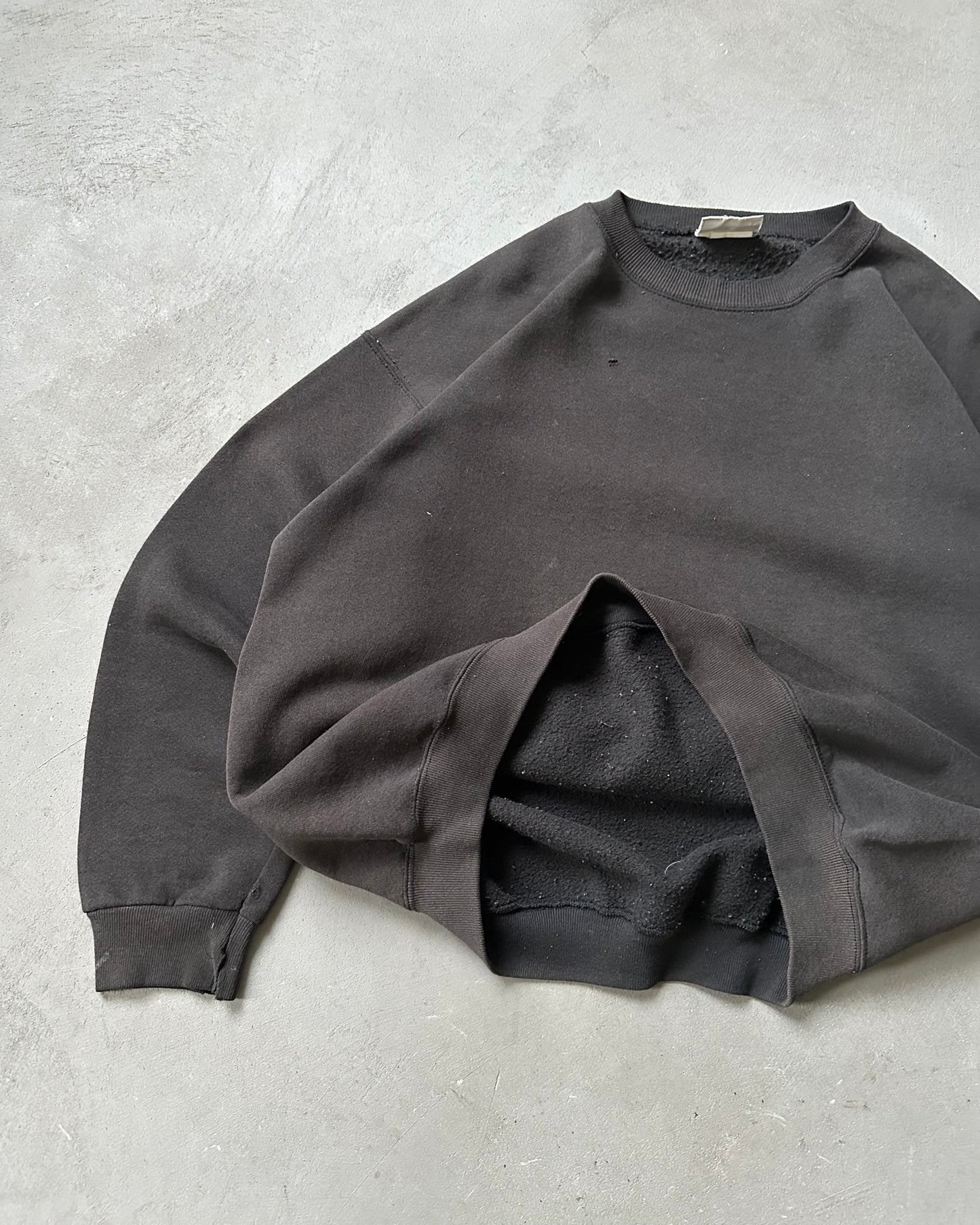 Années 90 - Sweat-shirt noir vierge vieilli - XL