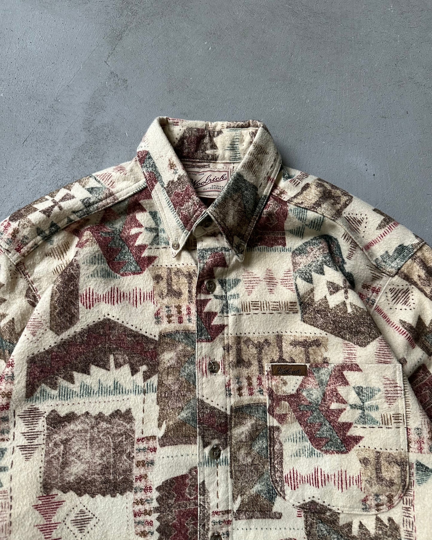 Années 2000 - Chemise aztèque en peau de chamois Tan Woolrich - M