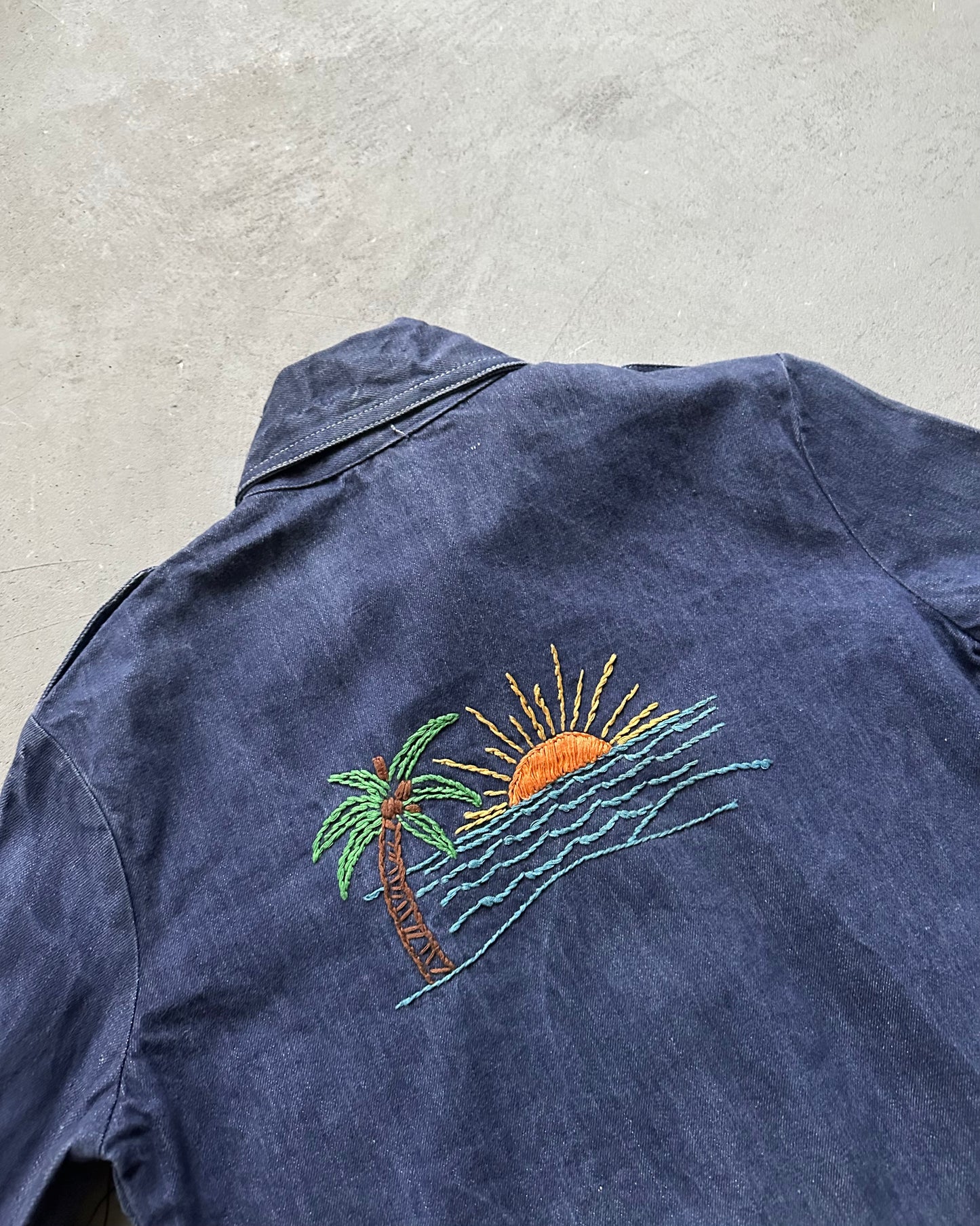 1970s - Denim Embroidered Women's Shirt - (W)S/M