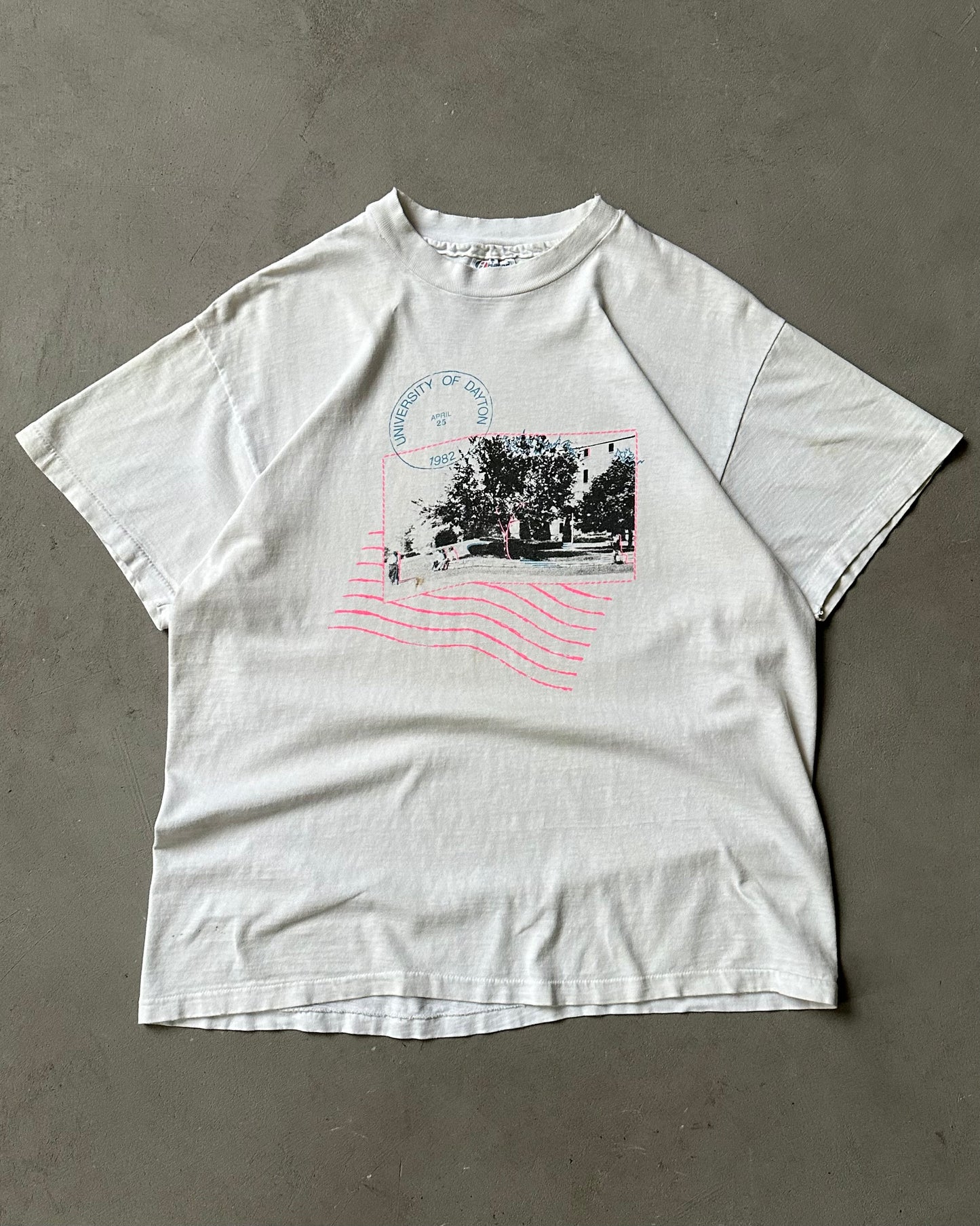 Années 1980 - T-shirt blanc Université de Dayton - Taille M