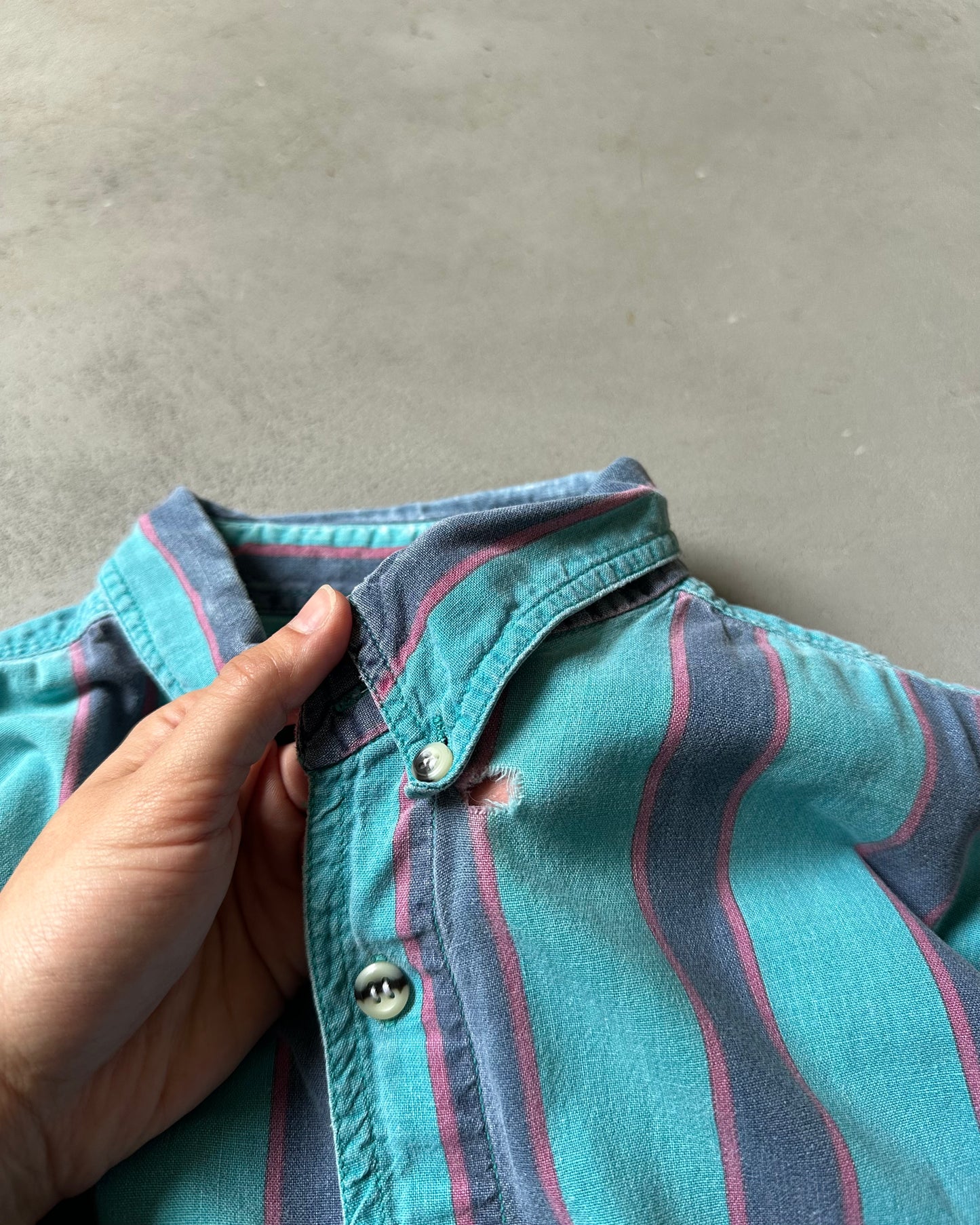 1990s - Aqua/Blue American Eagle Striped Button Up - S/M
