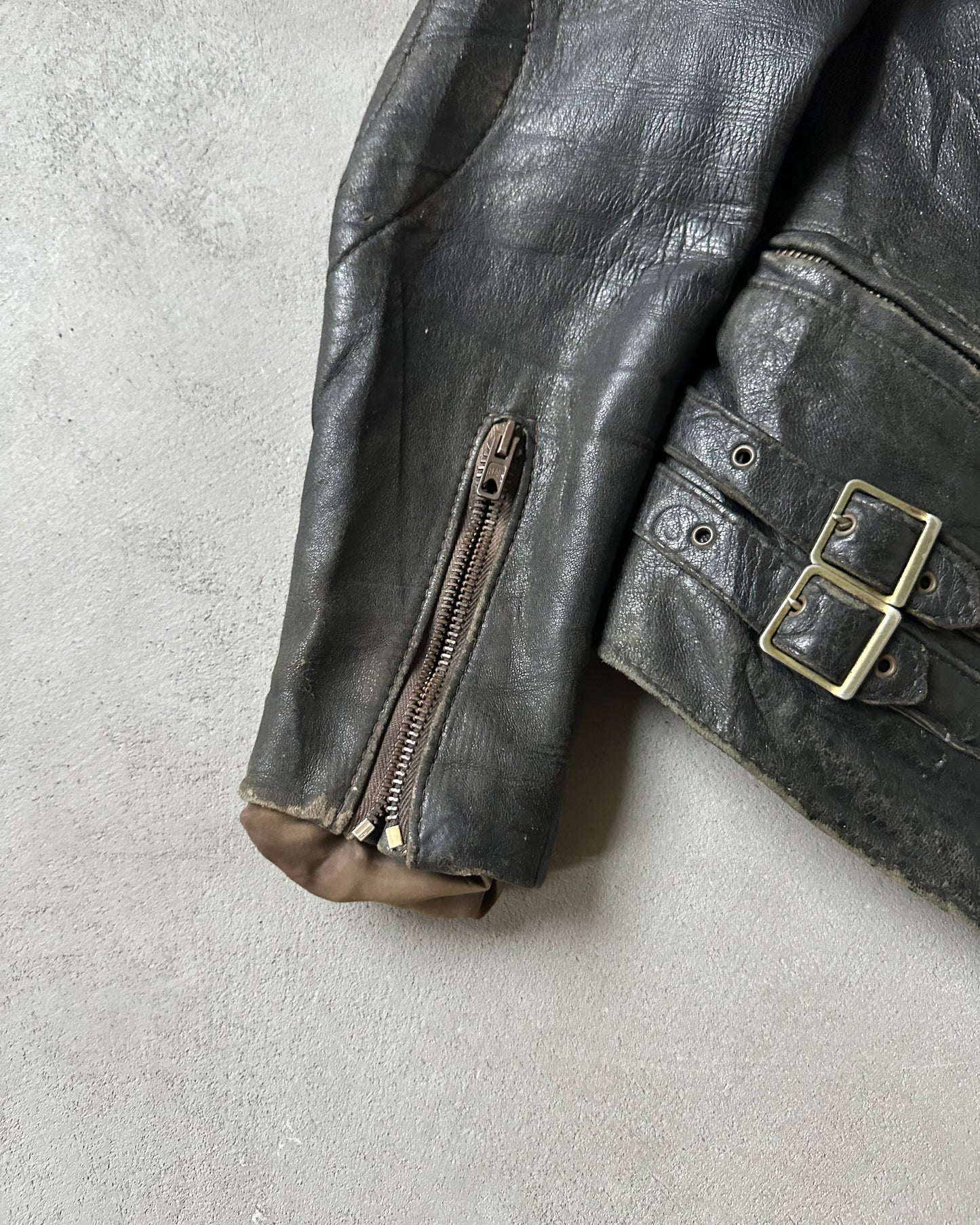 1970s - Distressed Black Biker Leather Jacket - (W)XS