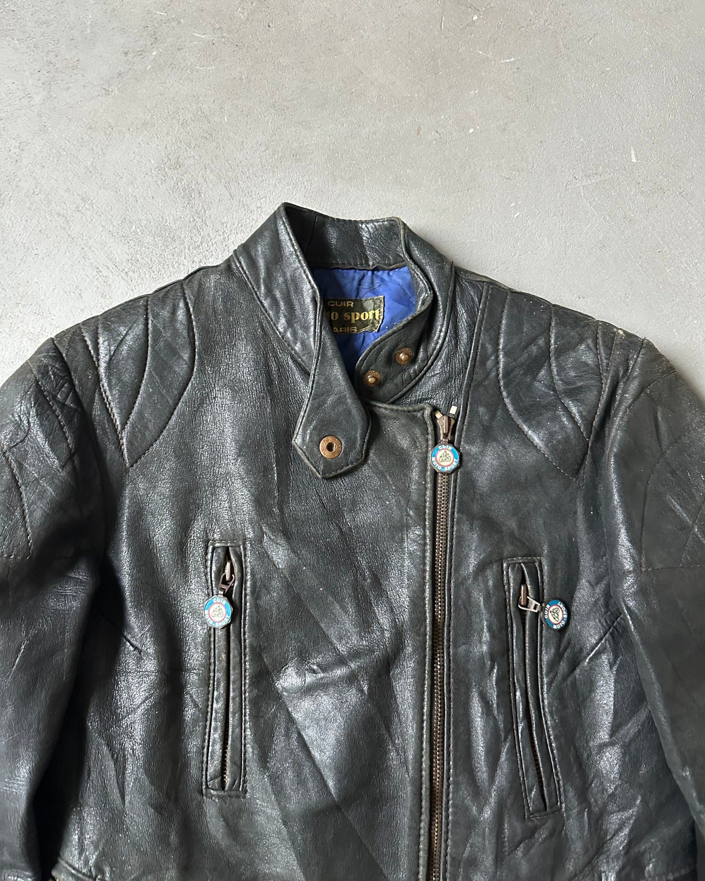 1970s - Distressed Black Biker Leather Jacket - (W)XS