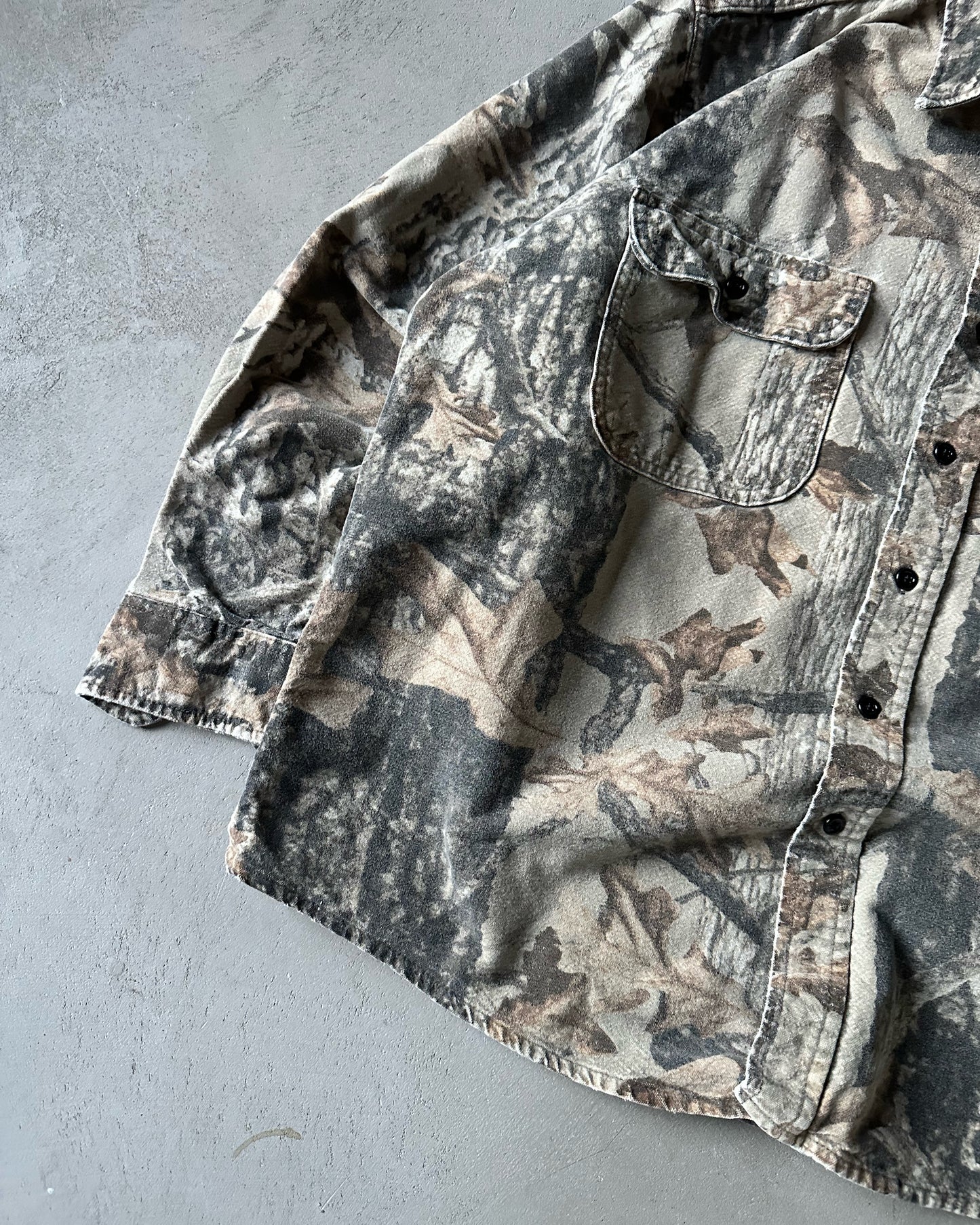 1990s - Camo Chamois Button Up - L/XL