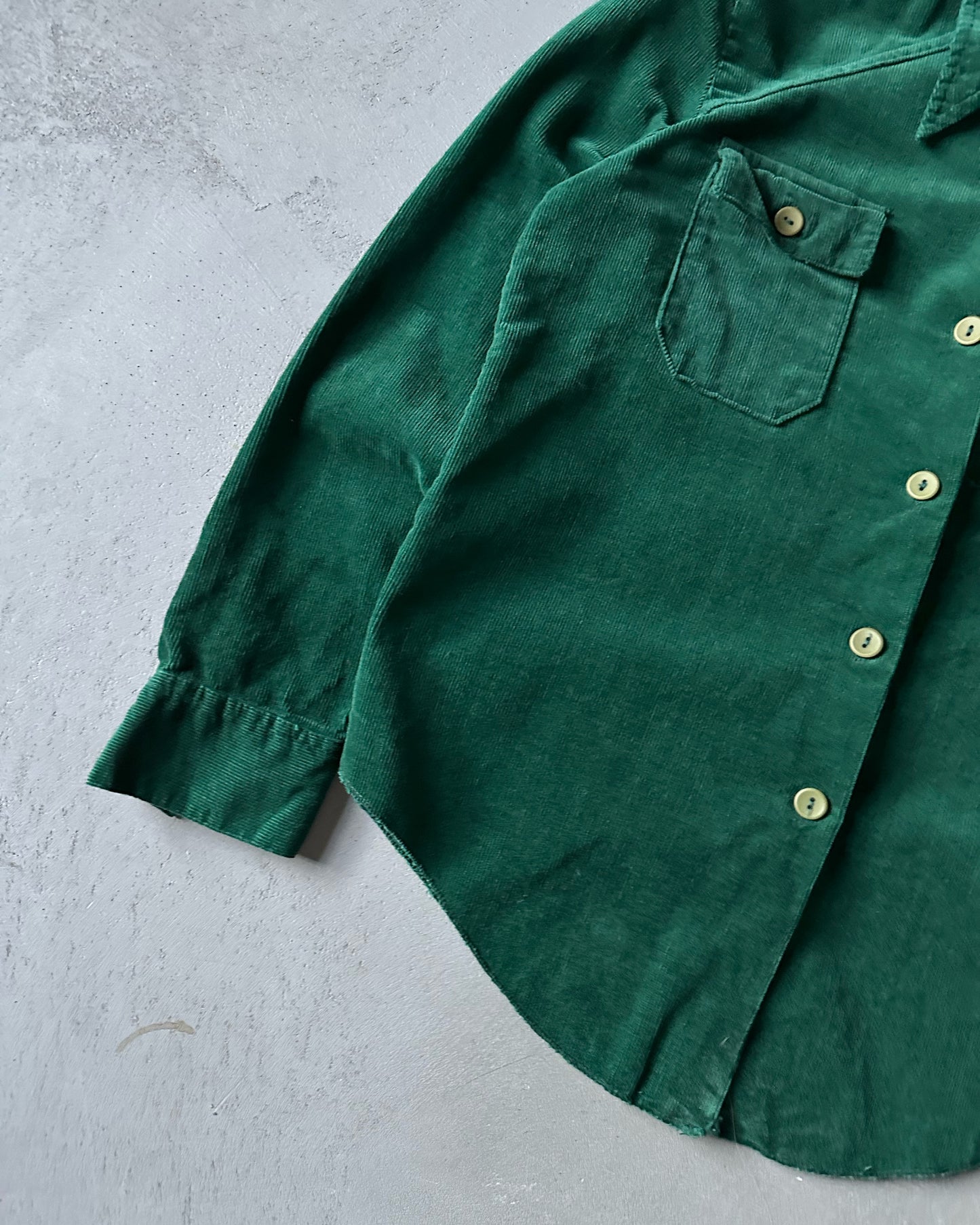 1970s - Green The Whole Thing Corduroy Women's Button Up - (W)S