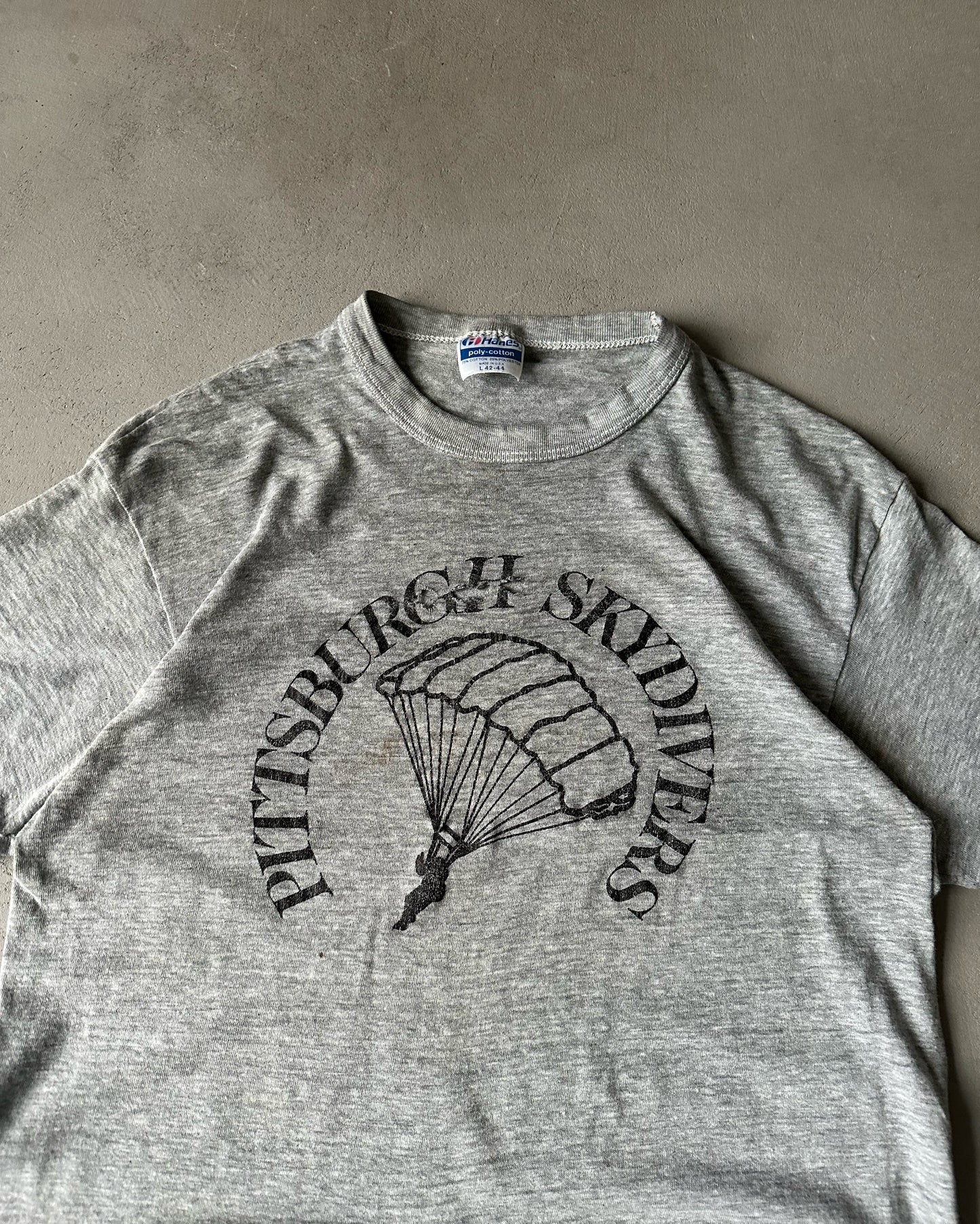 1980s - Distressed Grey "Pittsburgh Skydivers" T-Shirt - S