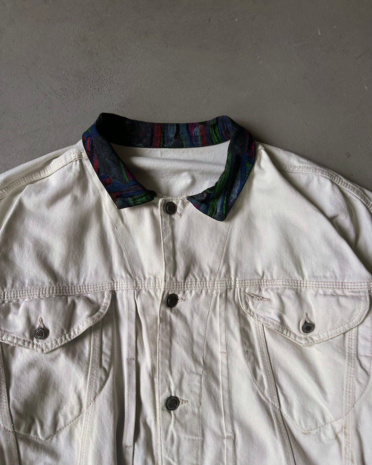 1990s - Distressed Cream Trucker Jacket - M/L