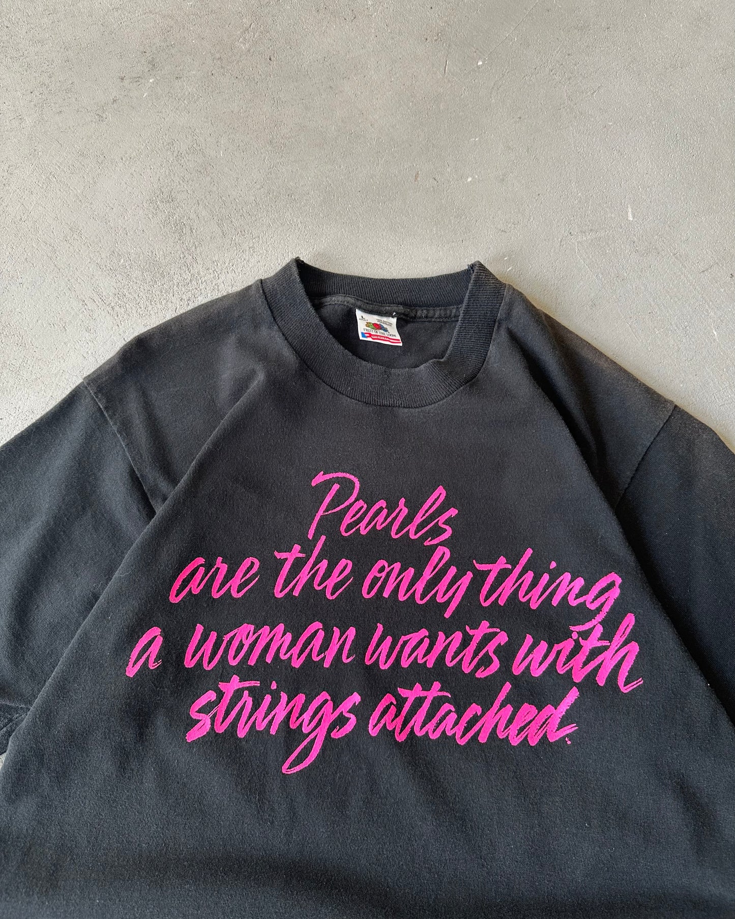 1990s - Black "Pearls" T-Shirt - M/L
