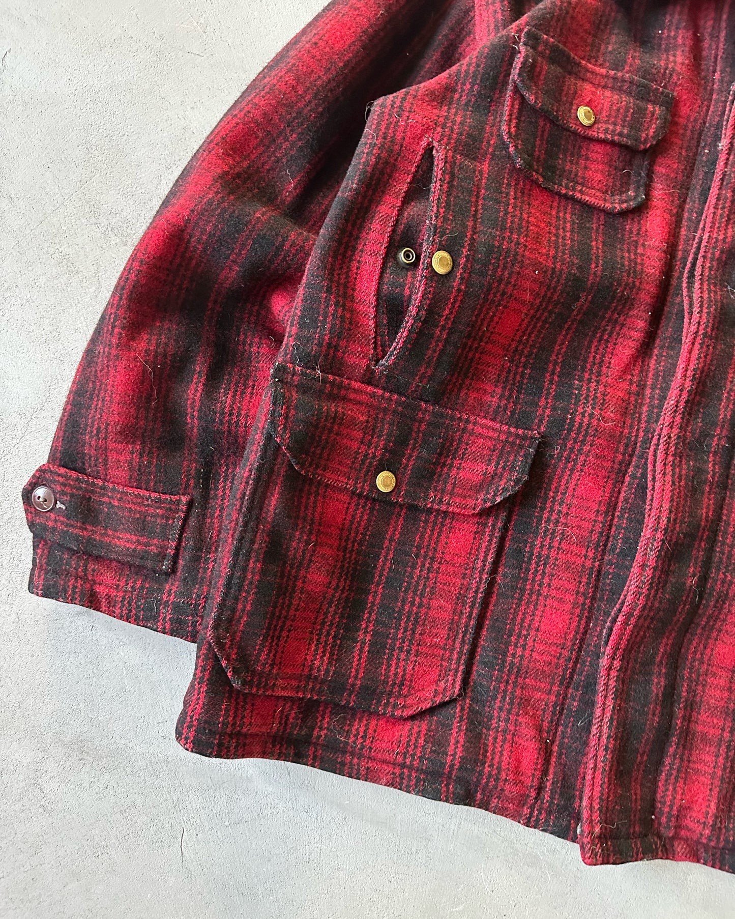 1950s - Red/Black Woolrich Plaid Hunting Coat - 44