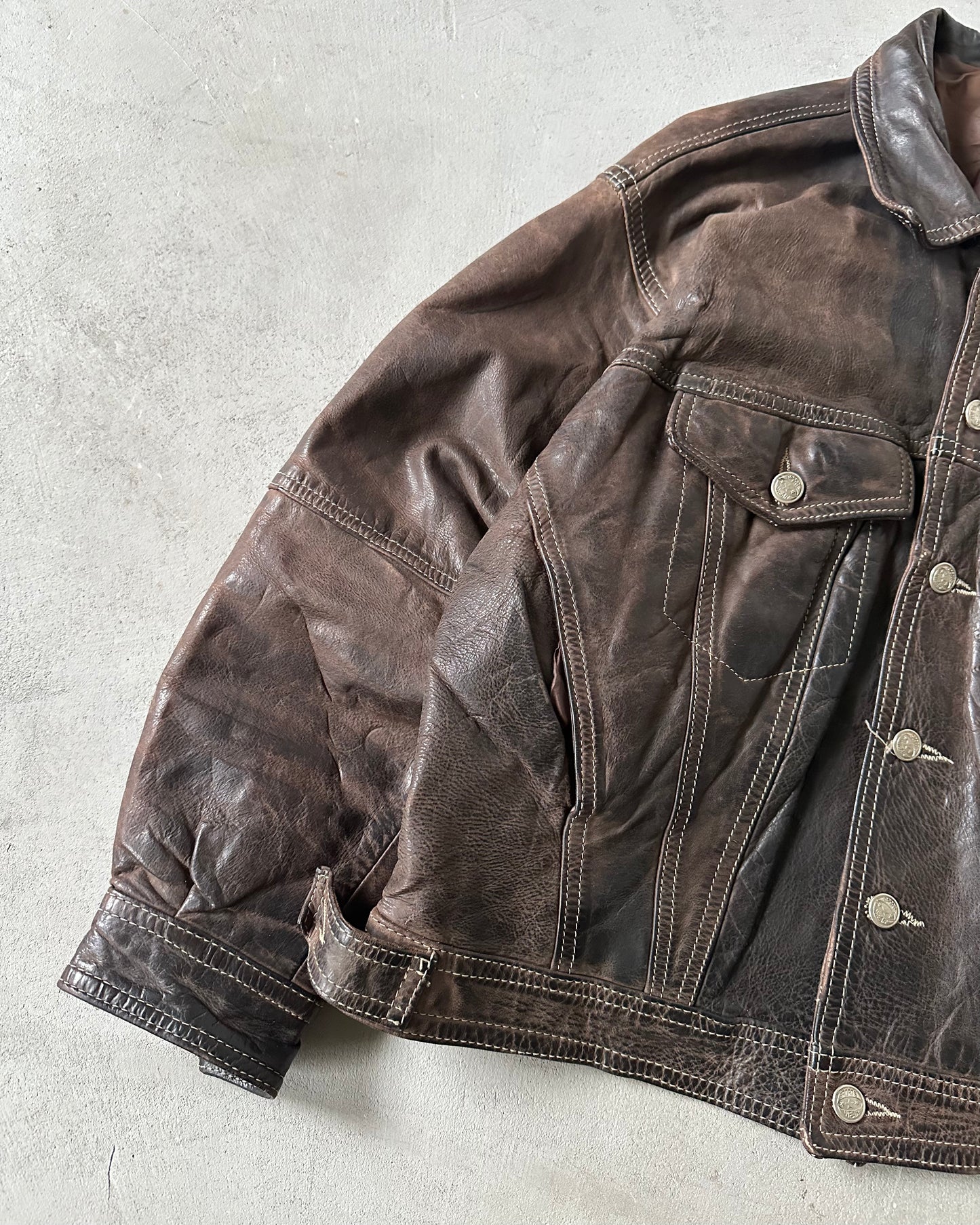Années 90 - Blouson style "Trucker" en cuir marron délavé - T. S/M