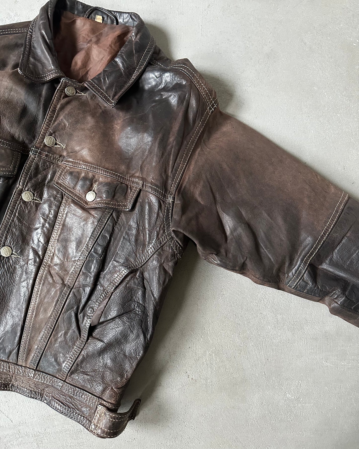 Années 90 - Blouson style "Trucker" en cuir marron délavé - T. S/M