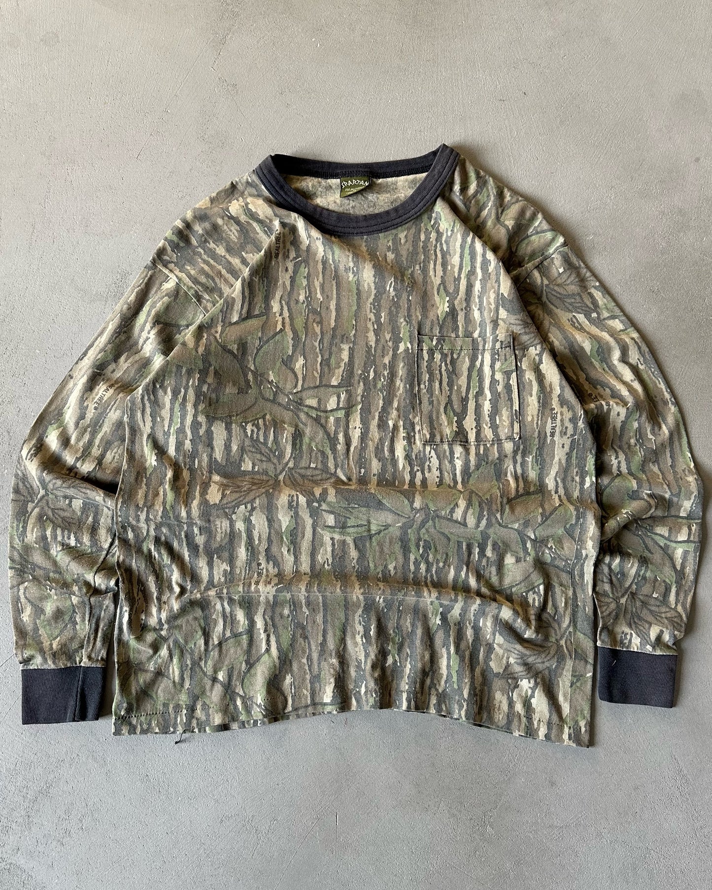 1990s - Distressed Camo Longsleeve - S