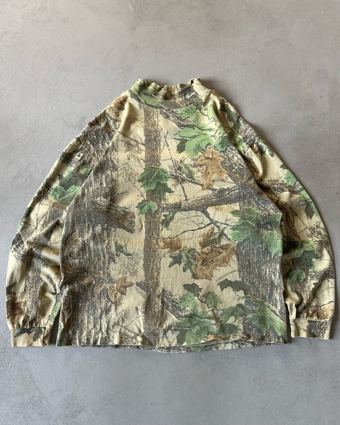 1990s - Distressed Camo Mockneck Longsleeve - L