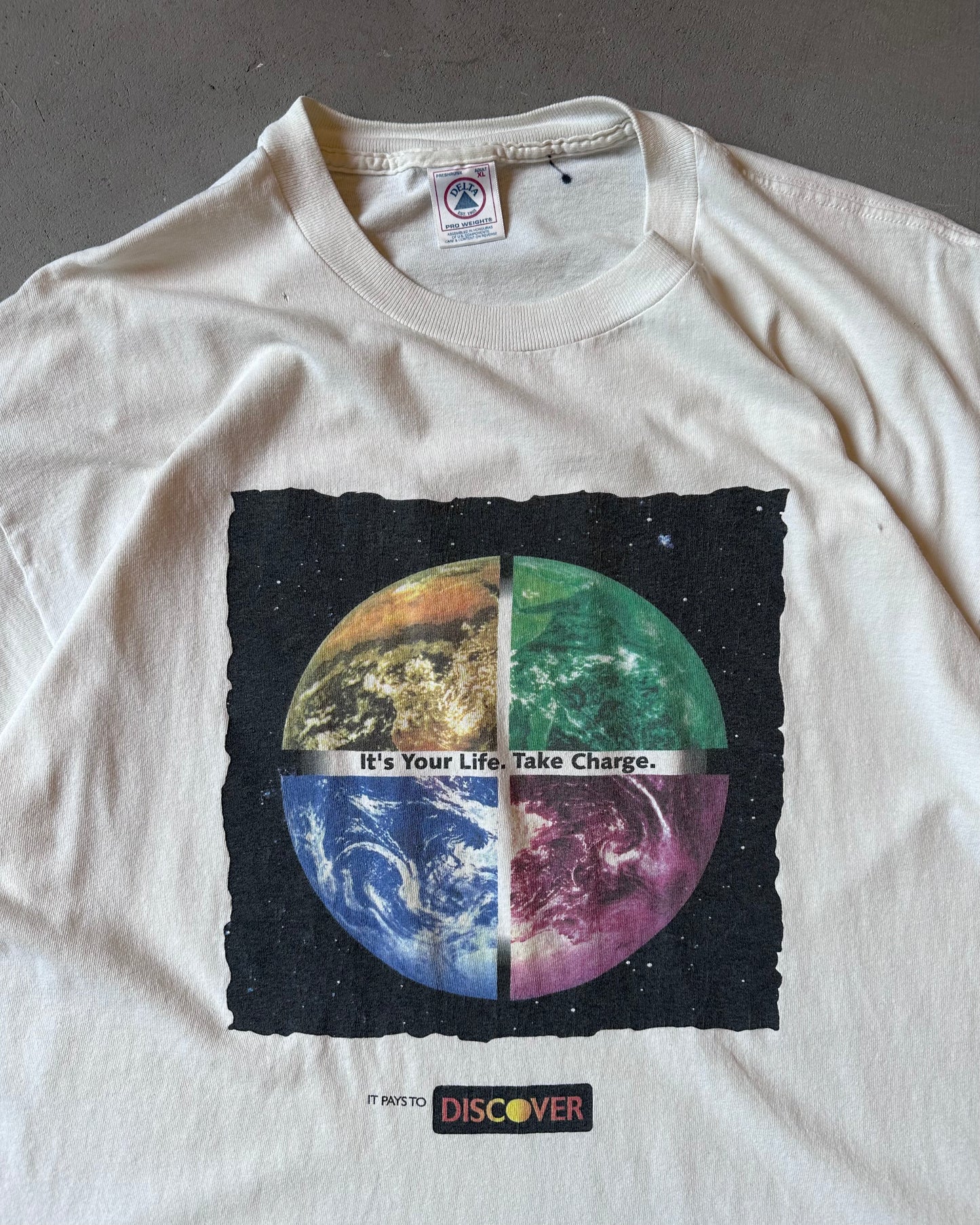 1990s - Distressed White Discover T-Shirt - XL