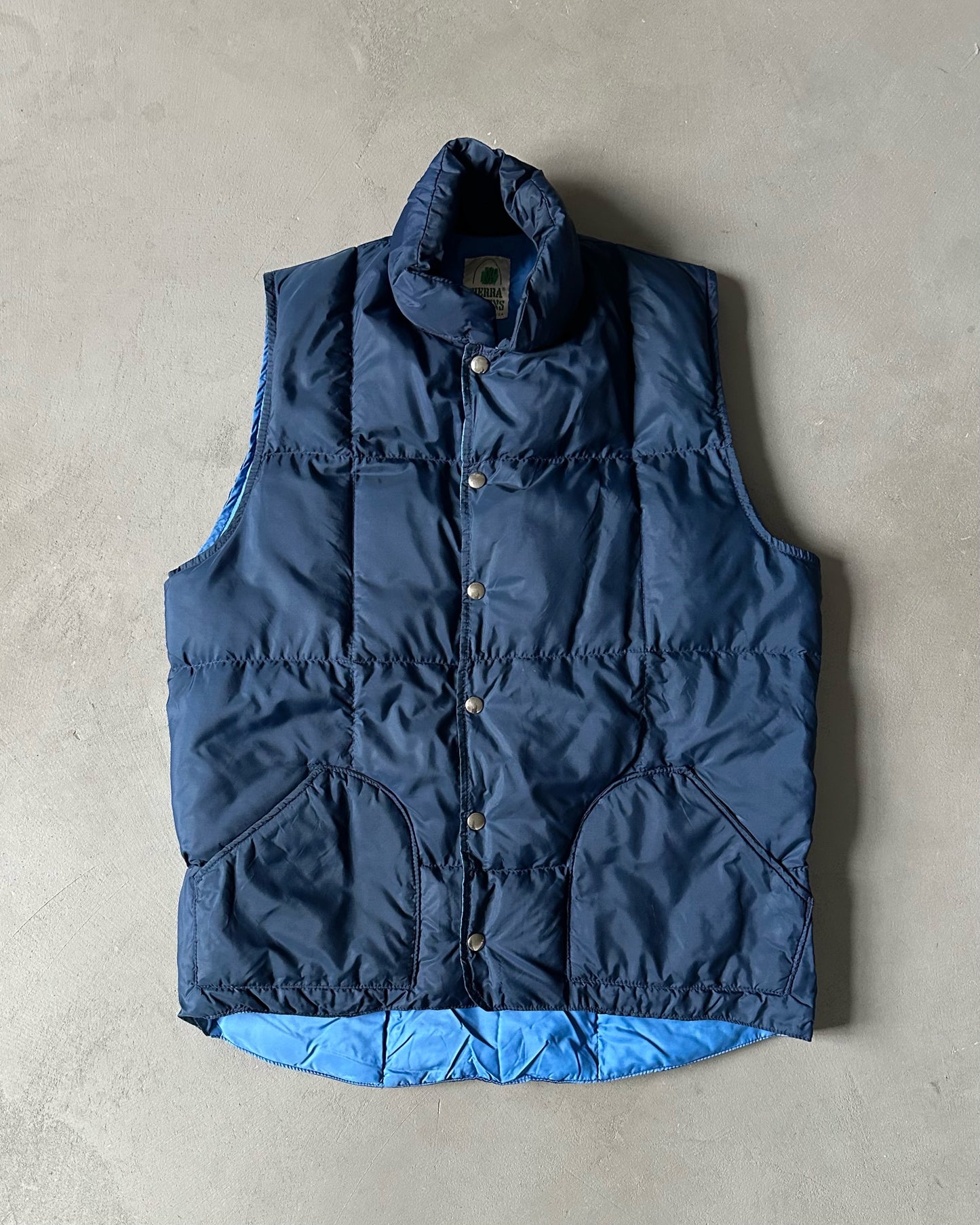 1980s - Navy Sierra Puffer Vest - M/L