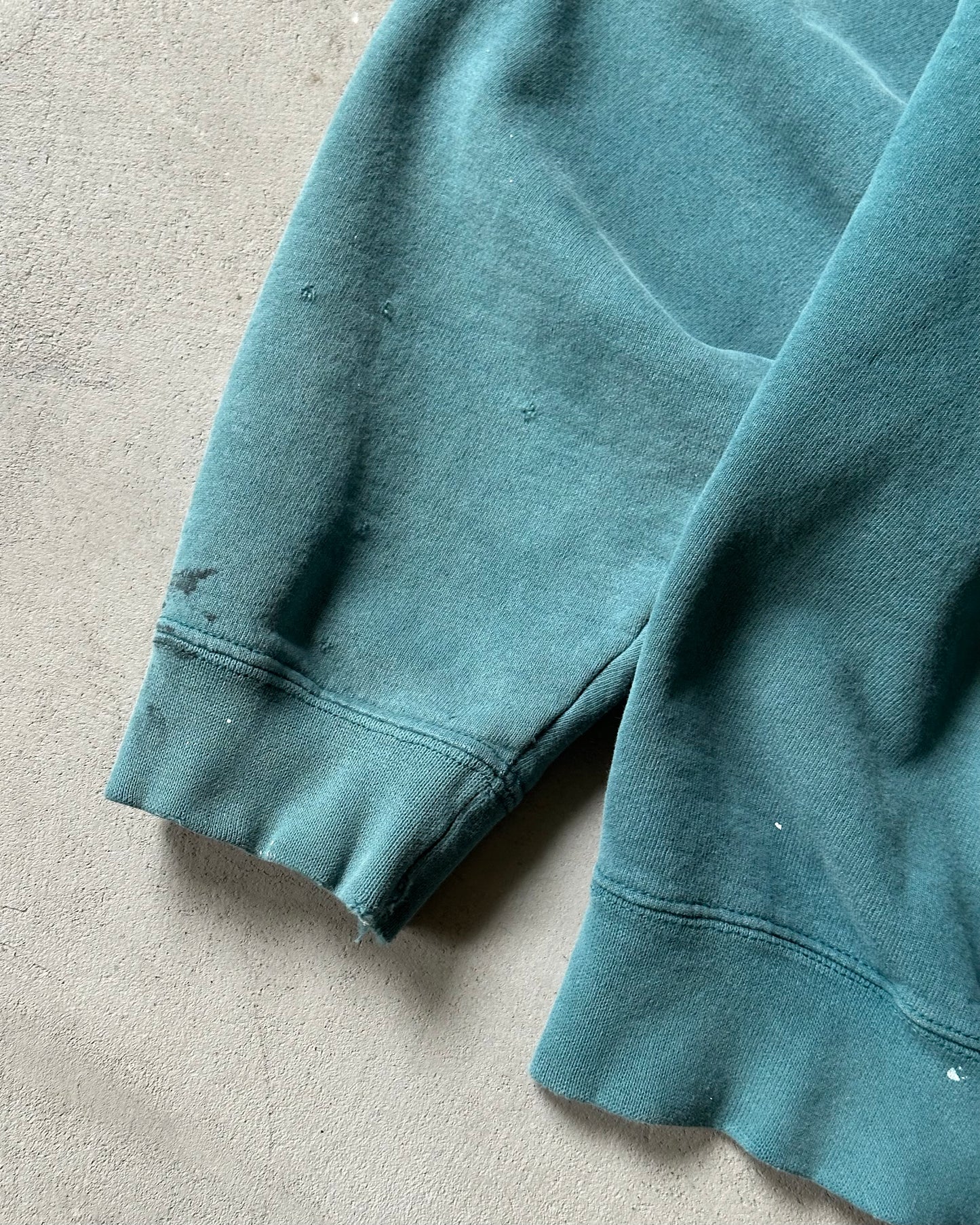 1990s - Distressed Teal Levi's Crewneck - L