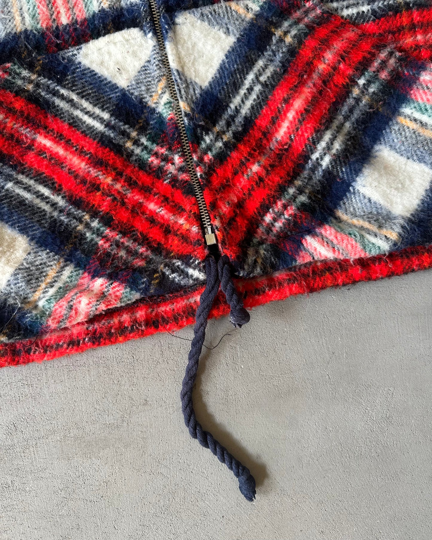 1970s - Red/Blue Tartan Hooded Jacket - (W)S/M