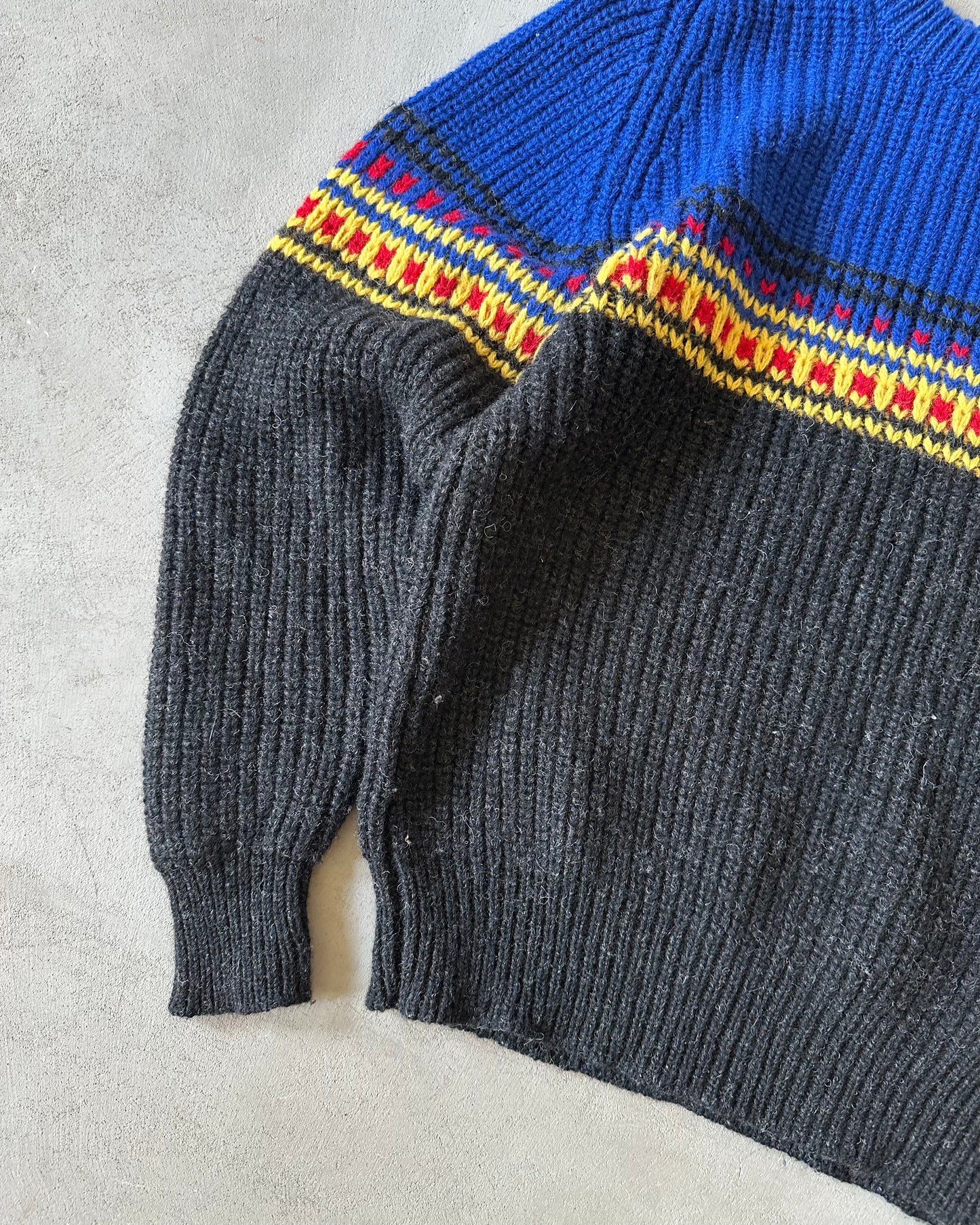 1990s - Blue/Black GAP Ribbed Sweater - L
