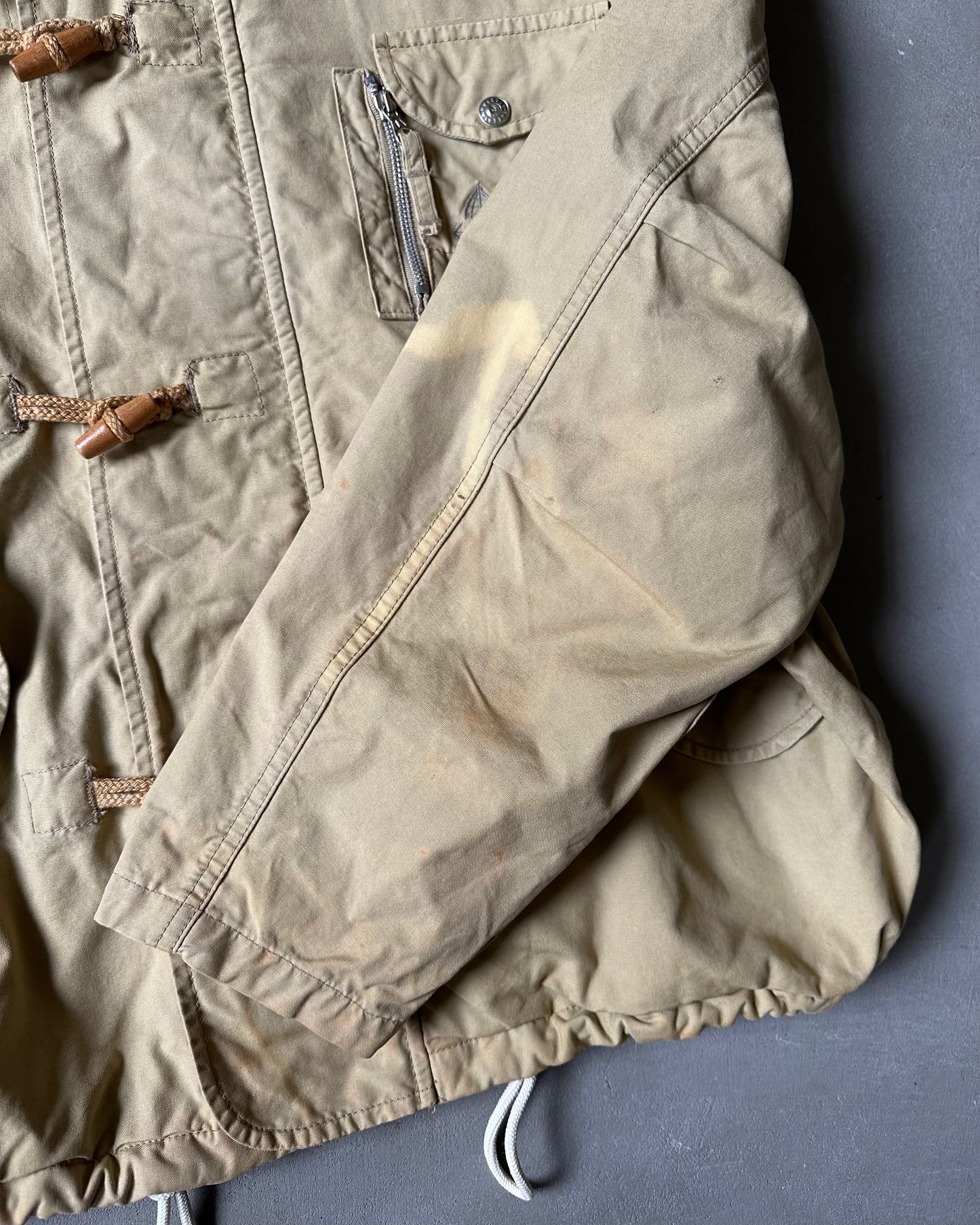 Années 90 - Veste à capuche kaki avec brandebourgs - T.M.