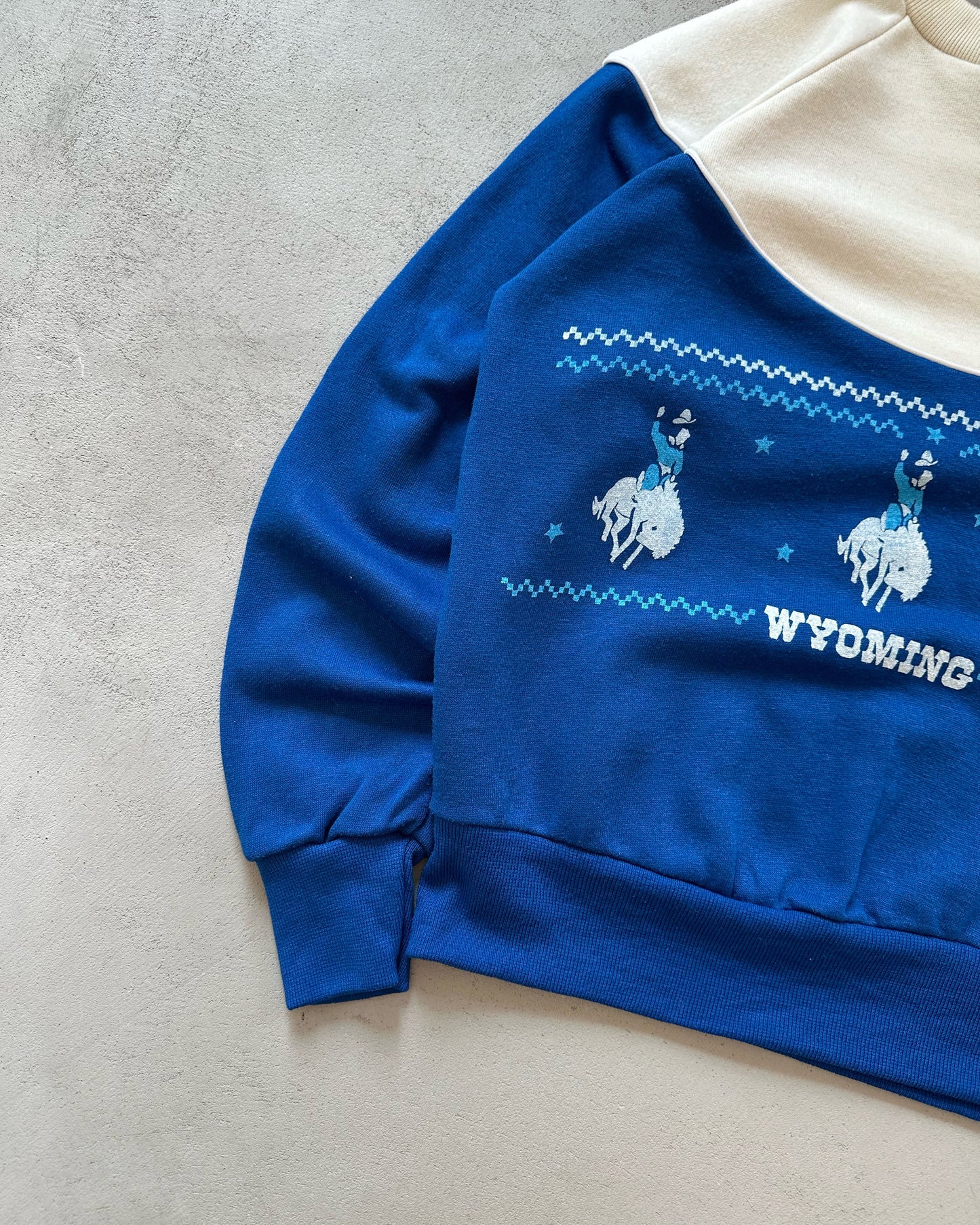 1970s - White/Blue Wyoming Crewneck - XS