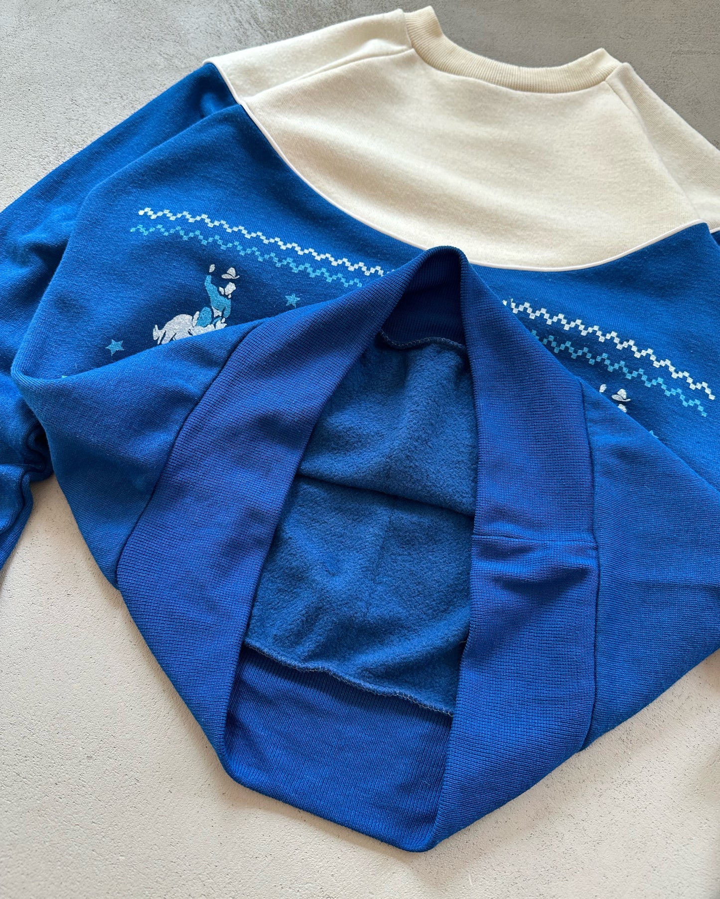 1970s - White/Blue Wyoming Crewneck - XS