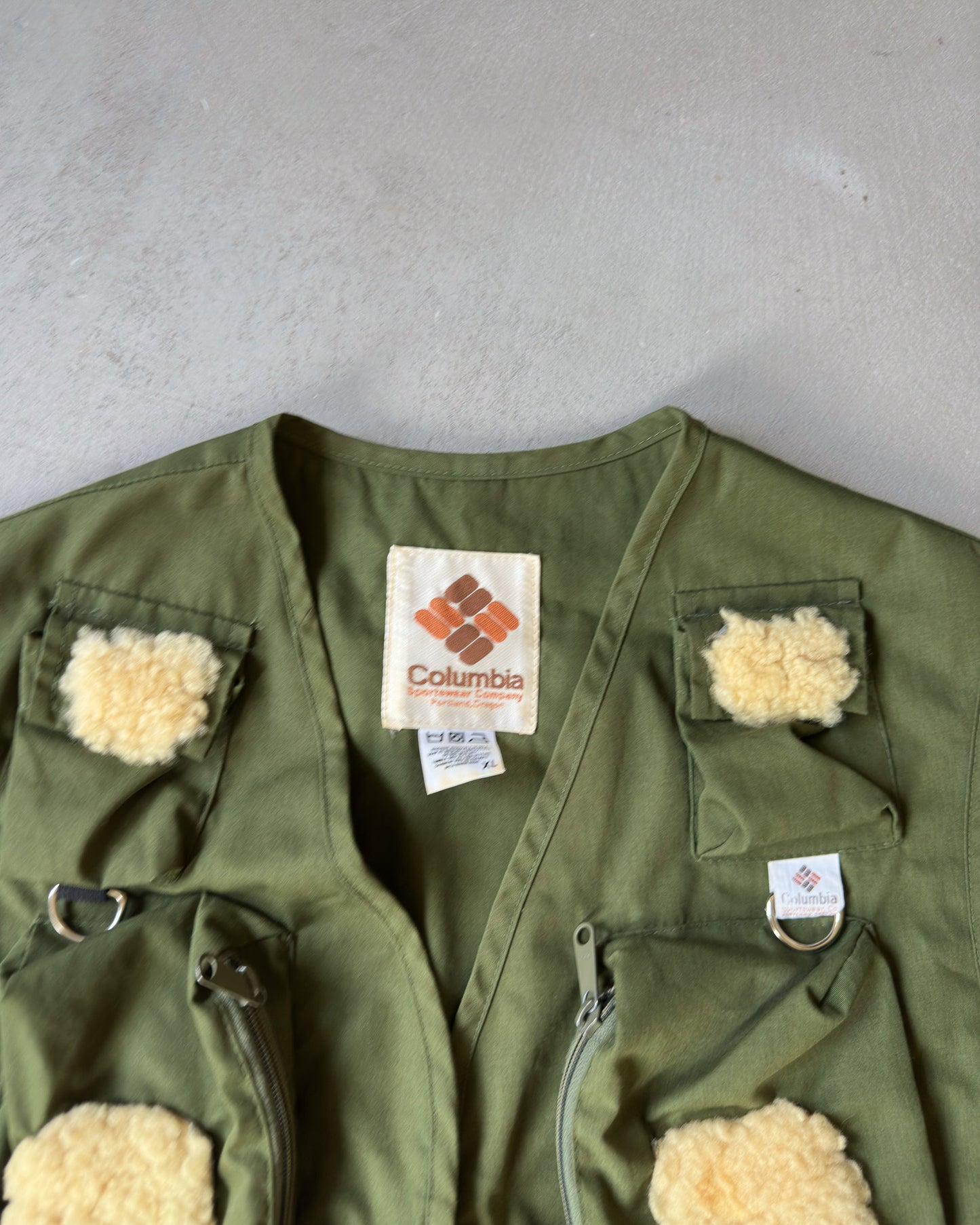 1990s - Dark Green Columbia Fishing Vest - L