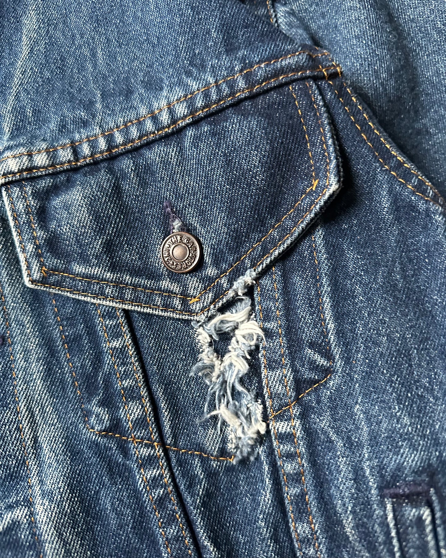 Années 80 - Blouson en jean GAP vieilli - T.S.