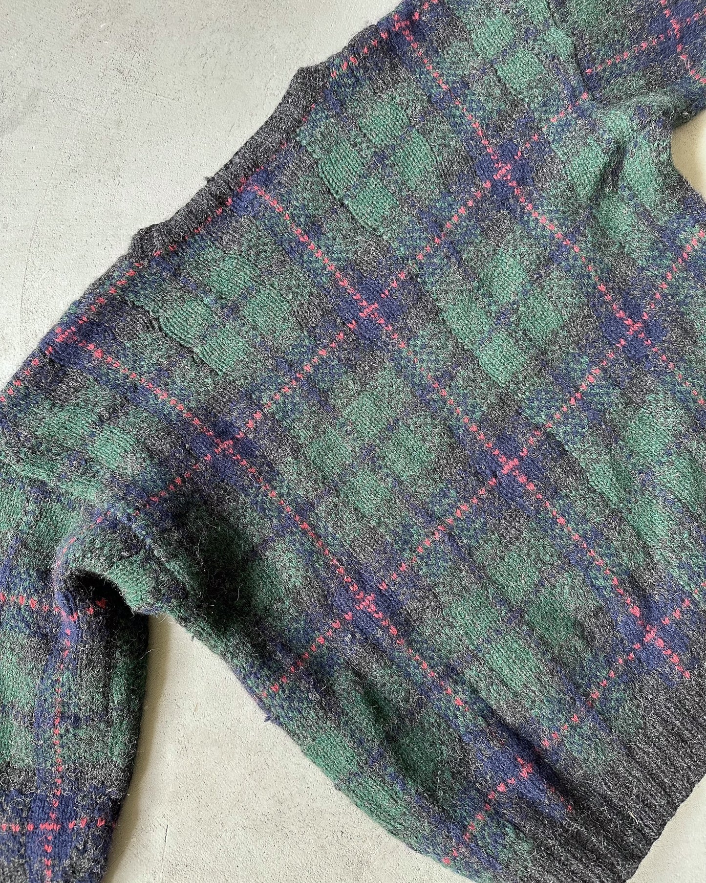 1990s - Green/Navy Woolrich Plaid Sweater - M