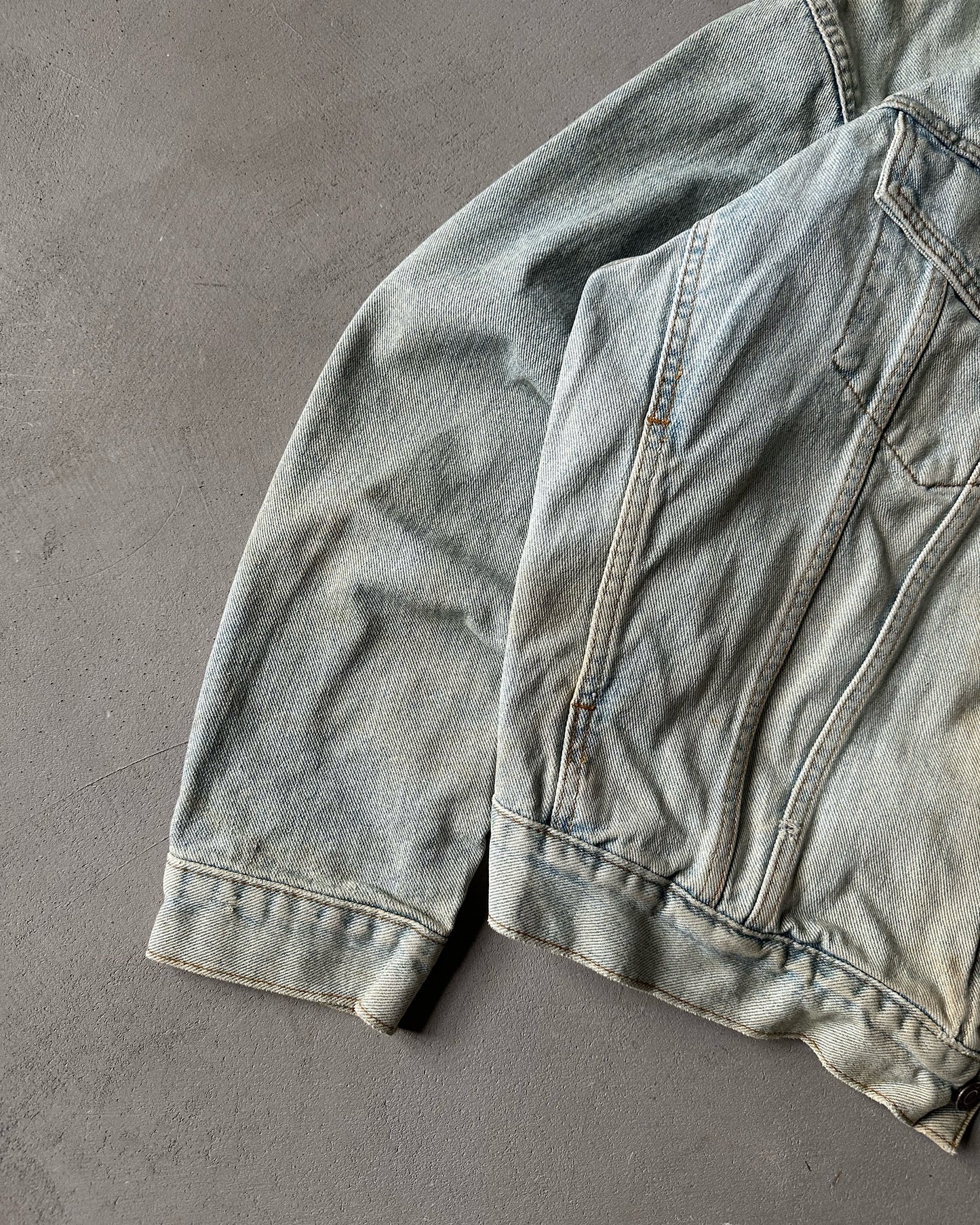 1990s - Distressed Levi's Type III Jeans Jacket - XL