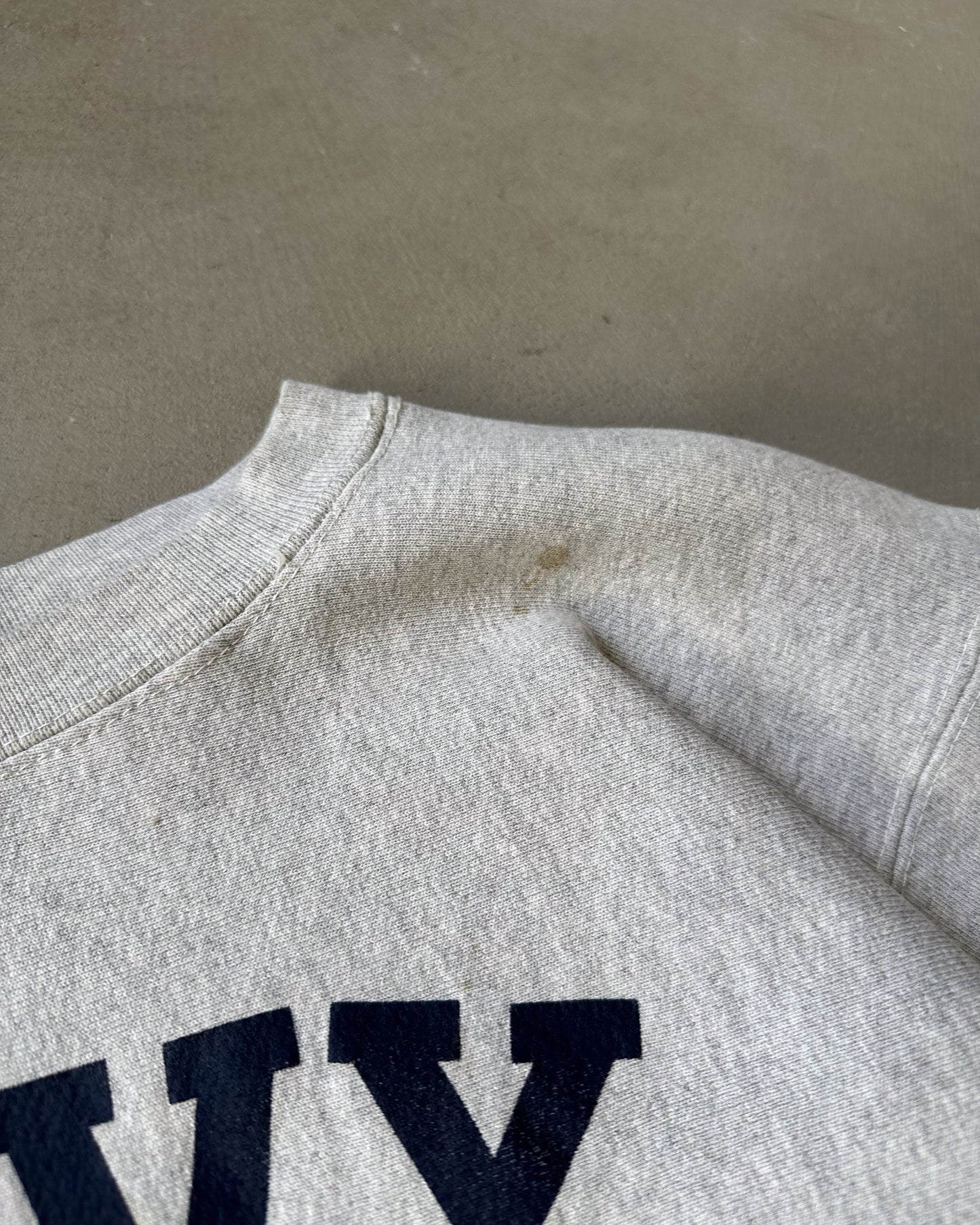 1990s - Ash Grey NAVY Crewneck - L