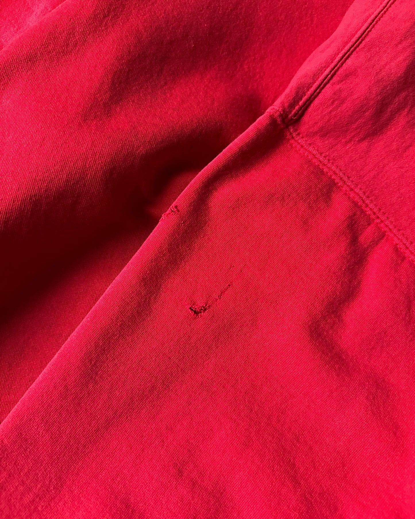 1990s - Distressed Red Marlboro Cropped Hoodie - M